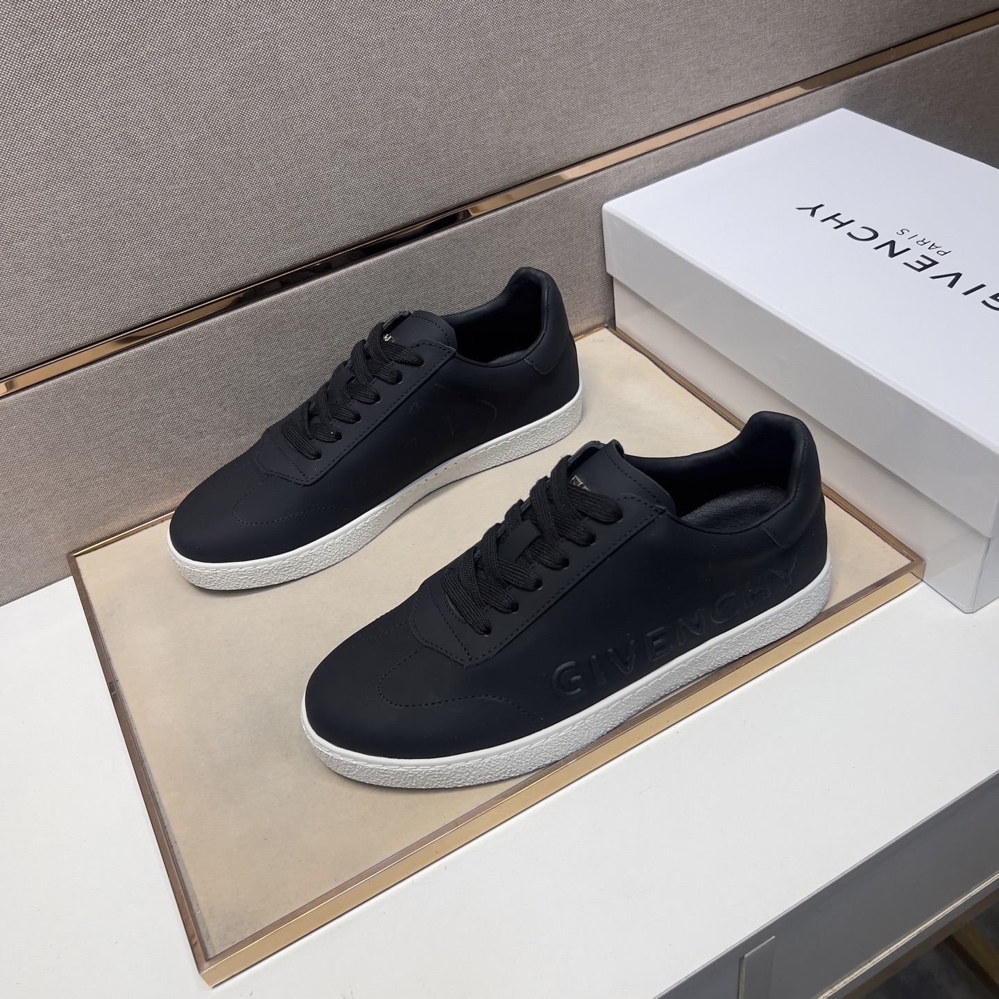 Givenchy Men's City Sport Sneakers in Black Leather, Sizes 38-44 3 i1745340947517 7814 0 1