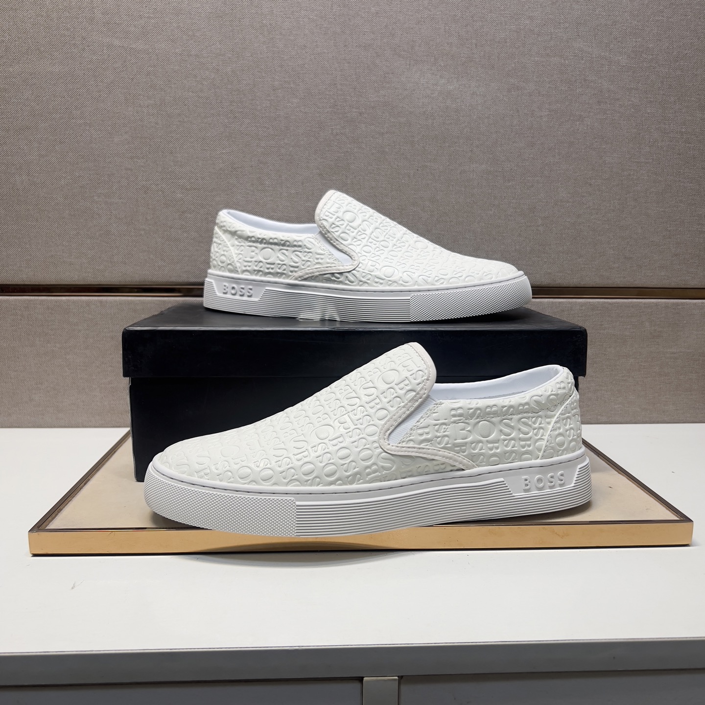 BOSS Men's Slip-On Sneakers: Fashionable & Comfortable, Sizes 38-44 6 i1745425873243 7828 0 4