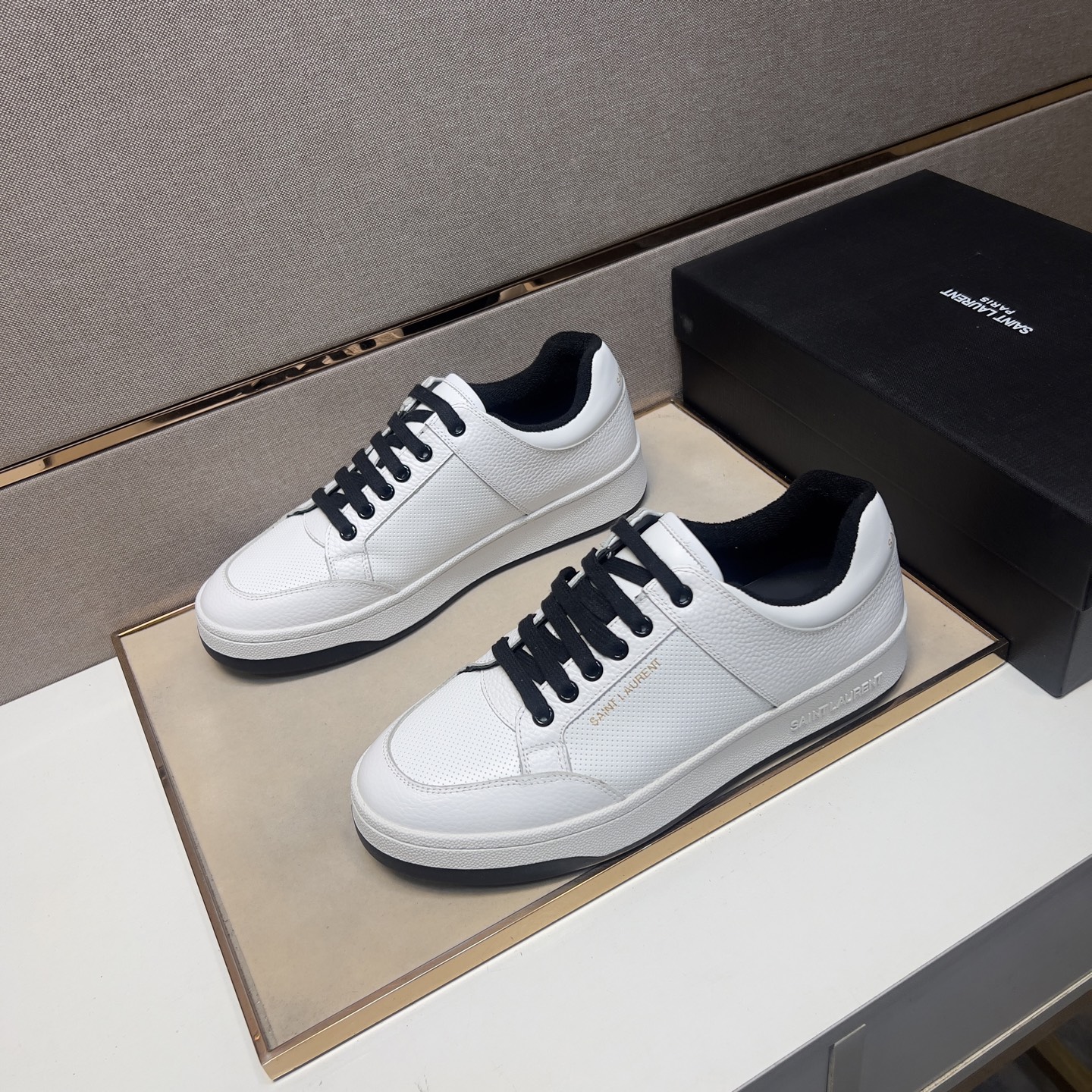 Saint Laurent Men's White Leather Court Classic SL/06 Sneakers, Sizes 38-44 3 i1745600876919 3514 0 1