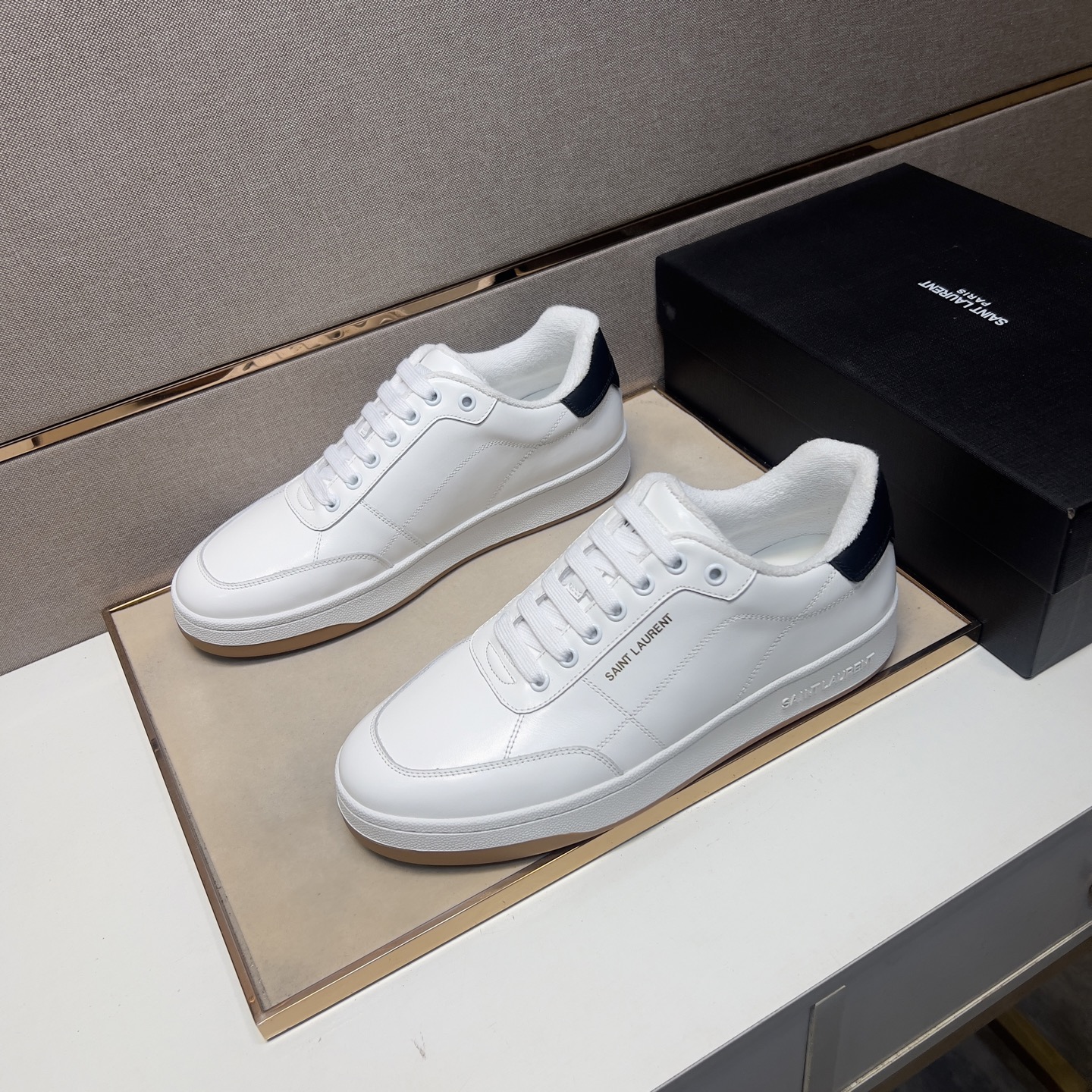 Saint Laurent Men's Leather Sneaker Casual Shoes, Available in Multiple Colors 3 i1745600906693 1024 0 1