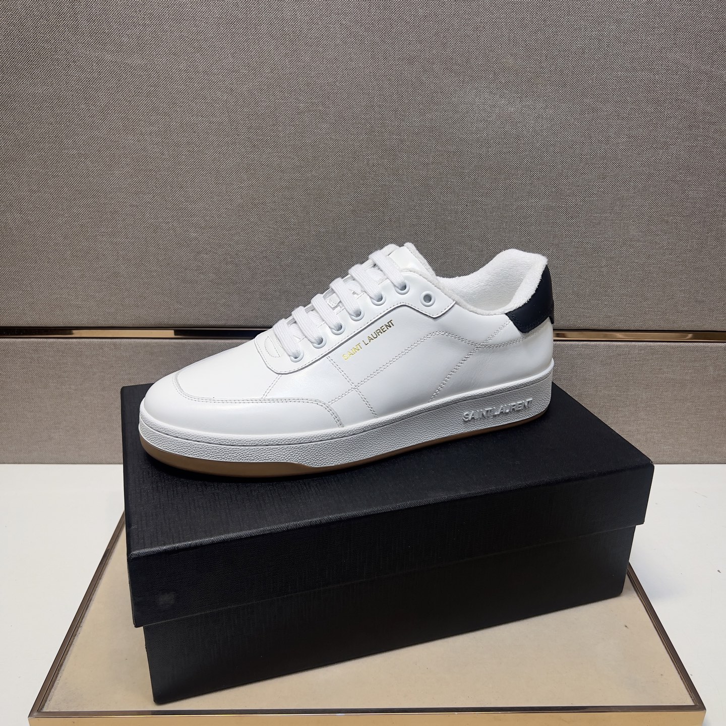 Saint Laurent Men's Leather Sneaker Casual Shoes, Available in Multiple Colors 5 i1745600907891 6065 0 3