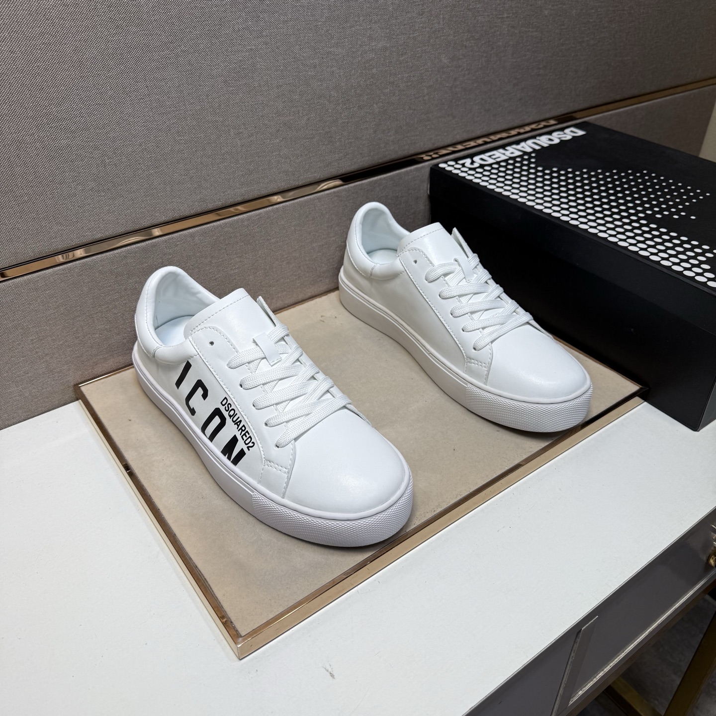 NO:350867,【D2～】Men's casual shoes 2025z cabinets are available simultaneously. Size: 38-44# 1 color upper is made of multi-material spliced ​​leather inner lining, comfortable and breathable, original sole is comfortable and wear-resistant, and the real shot is even better.19860909【D2～】男士休闲鞋 2025z柜同步发售 码数:38-44# 1个颜色鞋面选用多材质拼接真皮内里,舒适透气,鞋底原版舒适耐磨大底,实物拍摄实物更赞,,Men's shoes