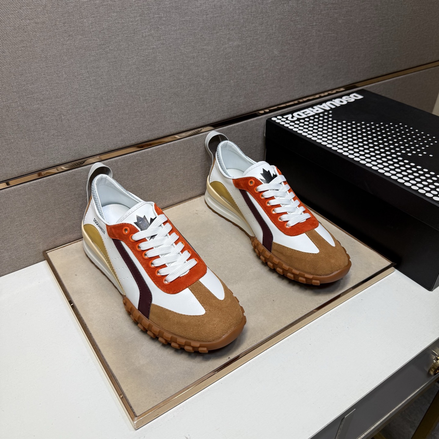 NO:352906,【D2～】Men's casual shoes 2025z cabinets are available simultaneously. Size: 38-44# 1 color upper is made of multi-material spliced ​​leather inner lining, comfortable and breathable, original sole is comfortable and wear-resistant, and the real shot is even better.19860909【D2～】男士休闲鞋 2025z柜同步发售 码数:38-44# 1个颜色鞋面选用多材质拼接真皮内里,舒适透气,鞋底原版舒适耐磨大底,实物拍摄实物更赞,,Men's shoes