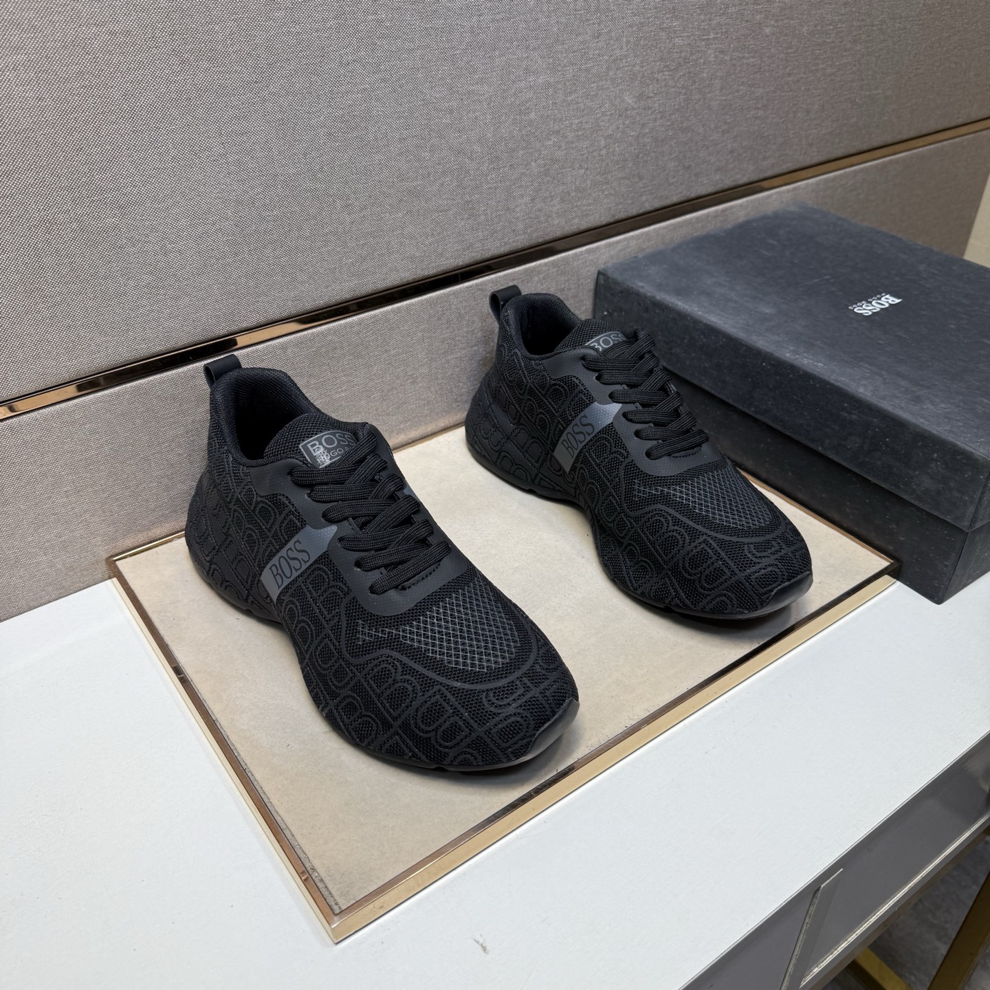 NO:357570,【BO～】Men's casual shoes 2025z cabinets are available simultaneously. Number of sizes: 38-44 # 3 color uppers are made of multi-material splicing mesh fabric inner lining, comfortable and breathable, original sole is comfortable and wear-resistant, and the real shot is even better.19860909【BO～】男士休闲鞋 2025z柜同步发售 码数:38-44 # 3个颜色鞋面选用多材质拼接网布内里,舒适透气,鞋底原版舒适耐磨大底,实物拍摄实物更赞,,Men's shoes