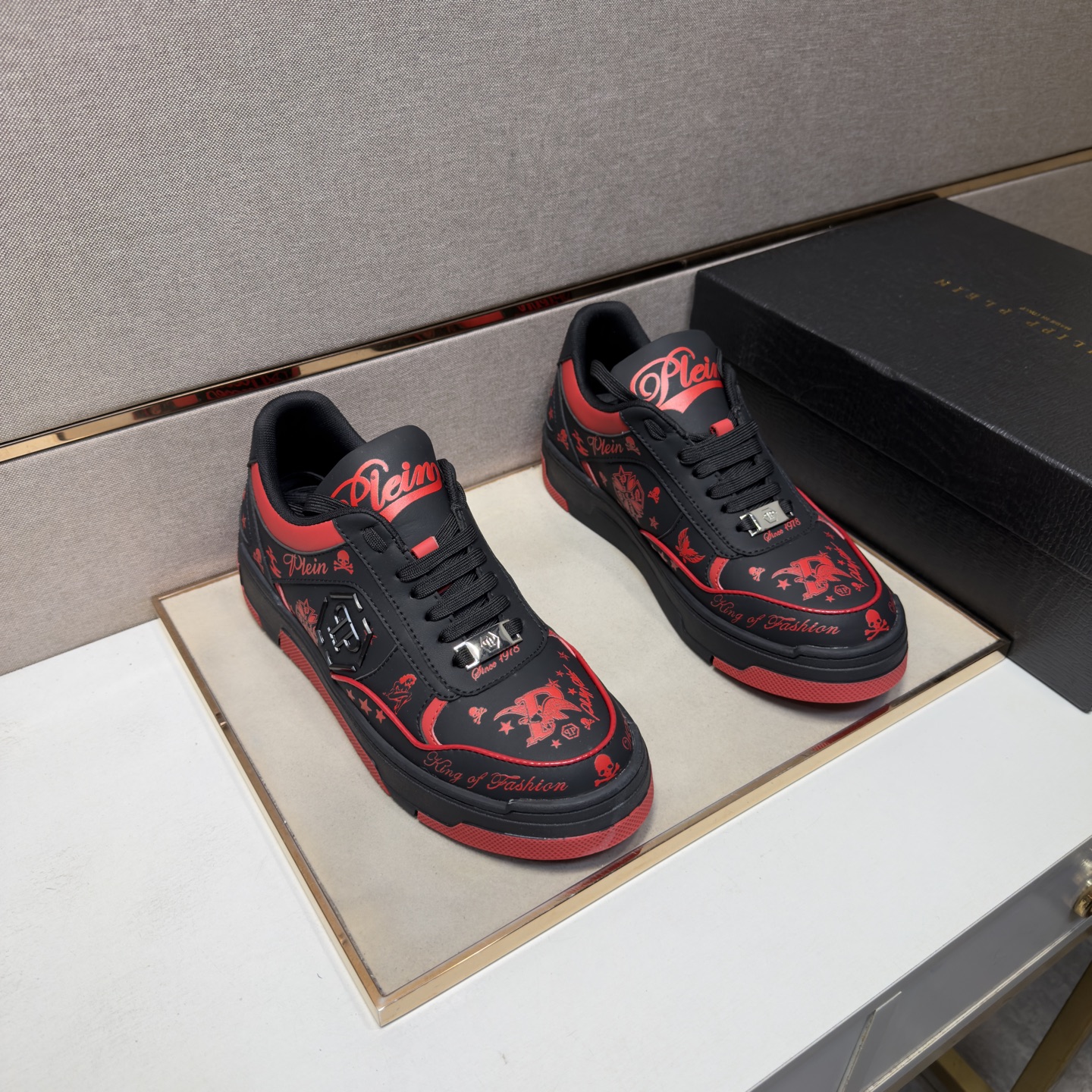NO:831300,[PP~] Men's casual shoes 2026z cabinet simultaneous sale Size 39-44 # 2 colors The upper is made of cowhide stitching mesh lining, comfortable and breathable, the original sole is comfortable and wear-resistant, the real thing is better when photographed,,cowhide19860909【PP～】男士休闲鞋 2026z柜同步发售 码数39-44 # 2个颜色鞋面选用牛皮拼接网布内里,舒适透气,鞋底原版舒适耐磨大底,实物拍摄实物更赞,,cowhide,Men's shoes