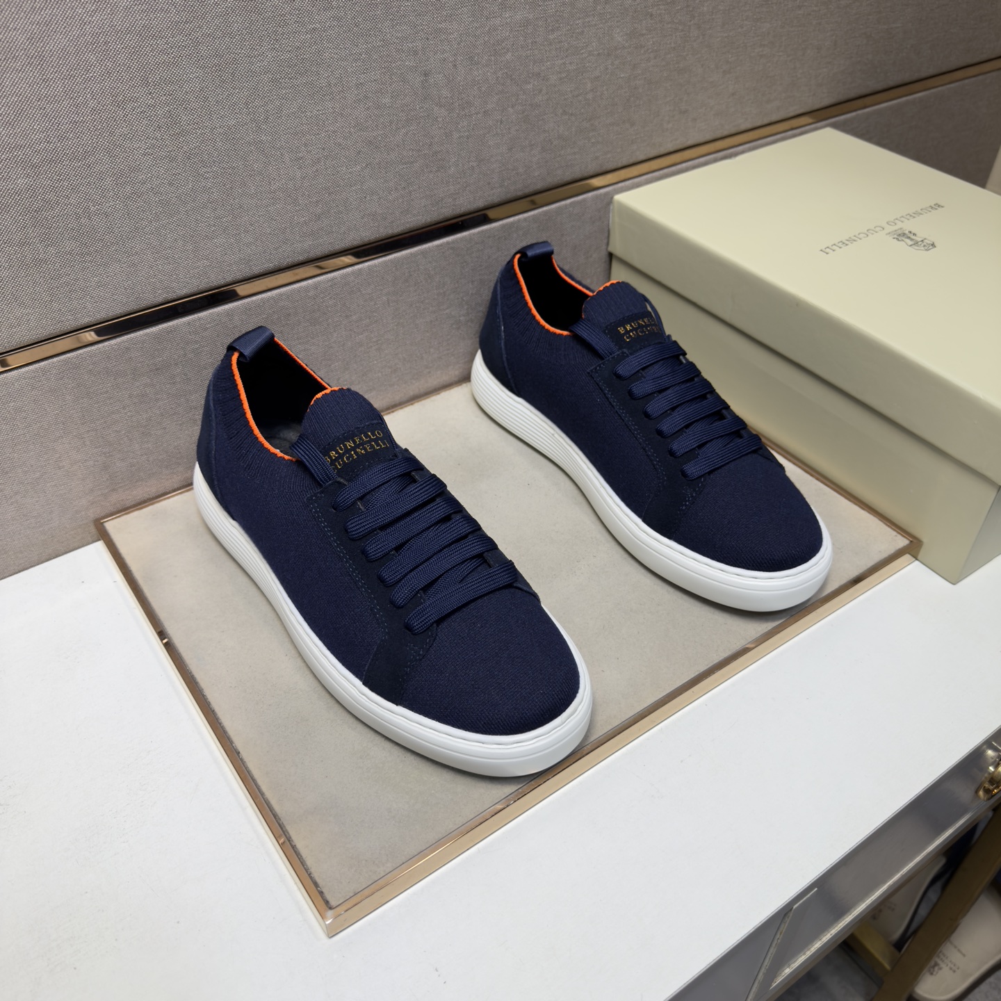 NO:851725,[BC~] Men's casual shoes 2026z cabinet sales simultaneously Size 38-44 # 3 colors The upper is made of multi-material spliced ​​mesh lining, which is comfortable and breathable. The original sole is comfortable and wear-resistant. The real thing is better when photographed in person.19860909【BC～】男士休闲鞋 2026z柜同步发售 码数38-44 # 3个颜色鞋面选用多材质拼接网布内里,舒适透气,鞋底原版舒适耐磨大底,实物拍摄实物更赞,,Men's shoes