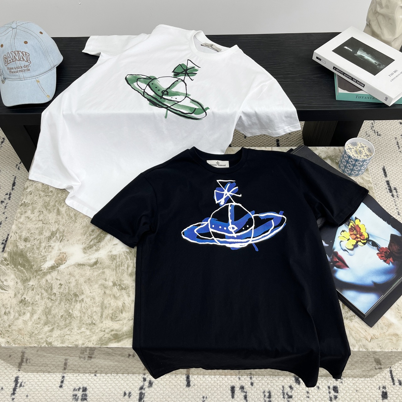 NO:426231,New summer style Saturn graffiti summer shirts men and women color black white number m, alexander wang19860909夏季新款 土星涂鸦夏日恤 男女同款 颜色黑色 白色 码数 m,,alexander wang,Women's clothing