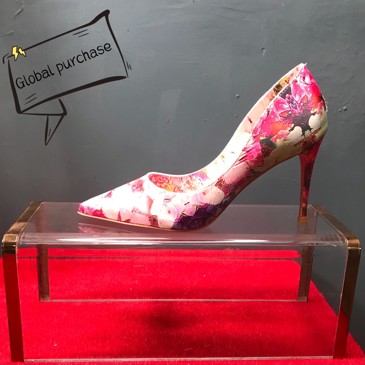 NO:588248,High-end customized autumn and winter graffiti classic series!  H8.5Cm, size 34-42. Customized, non-refundable and non-exchangeable. 9039-, imported graffiti silk fabric, graffiti sheepskin lining official website synchronization Standard European code No:9039- Color:multi Material:pure silk Lining:red goat leather Heel heigh:8.5Cm Sole:leather sole Size:EUR34-42 (US 4-11):,,christian louboutin,sheepskin,real  silk19860909高端订制 秋冬涂鸦精典款系列！ H8.5Cm,尺码34-42码..订制不退不换.9039-,进口涂鸦真丝面料,涂鸦羊皮里官网同步 标准欧码 No:9039- Color:multi Material:pure silk Lining:red goat leather Heel heigh:8.5Cm Sole:leather sole Size:EUR34－42（US 4一11) :,,christian louboutin,sheepskin,real silk,Women's Shoes