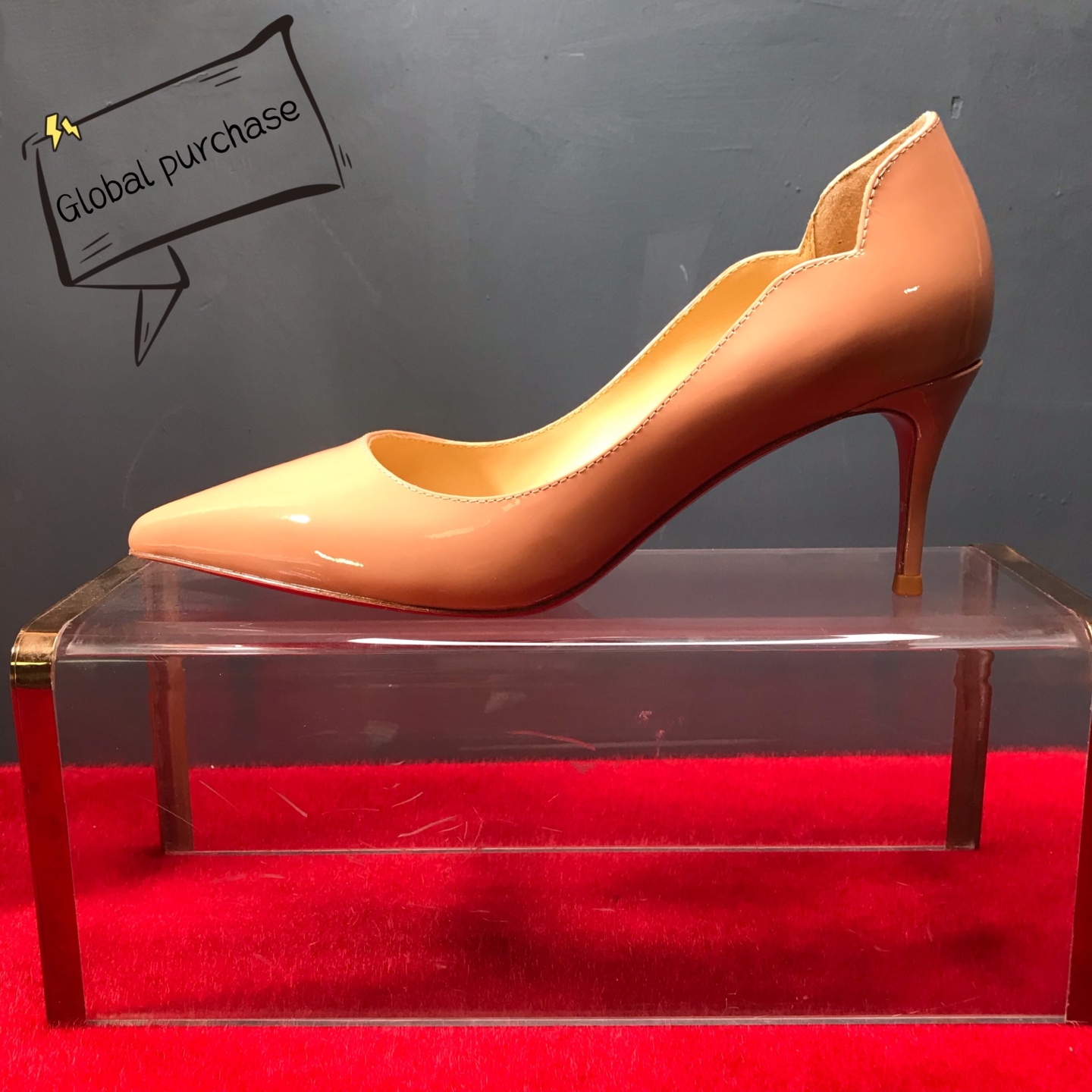 NO:620811,High-end customized fan classic series!  H7Cm, size 35-42. Genuine leather outsole, customized model, non-refundable and non-exchangeable - 013. Scalloped nude color leather, apricot sheepskin lining. Official website synchronization Standard European code Reference:-002 Color:nude Material:patent Lining:goat leather Heel heigh:7Cm Sole:leather sole Size:EUR 34-42 (US 4-11) :,,christian  louboutin,sheepskin,leather soles19860909高端订制 扇面精典款系列！ H7Cm,尺码35-42码.真皮大底,订制款不退不换-013.扇面裸色柒皮,杏羊皮里.官网同步 标准欧码 Reference:-002 Color:nude Material:patent Lining:goat leather Heel heigh:7Cm Sole:leather sole Size:EUR 34－42（US 4一11) :,,christian louboutin,sheepskin,Leather soles,Women's Shoes