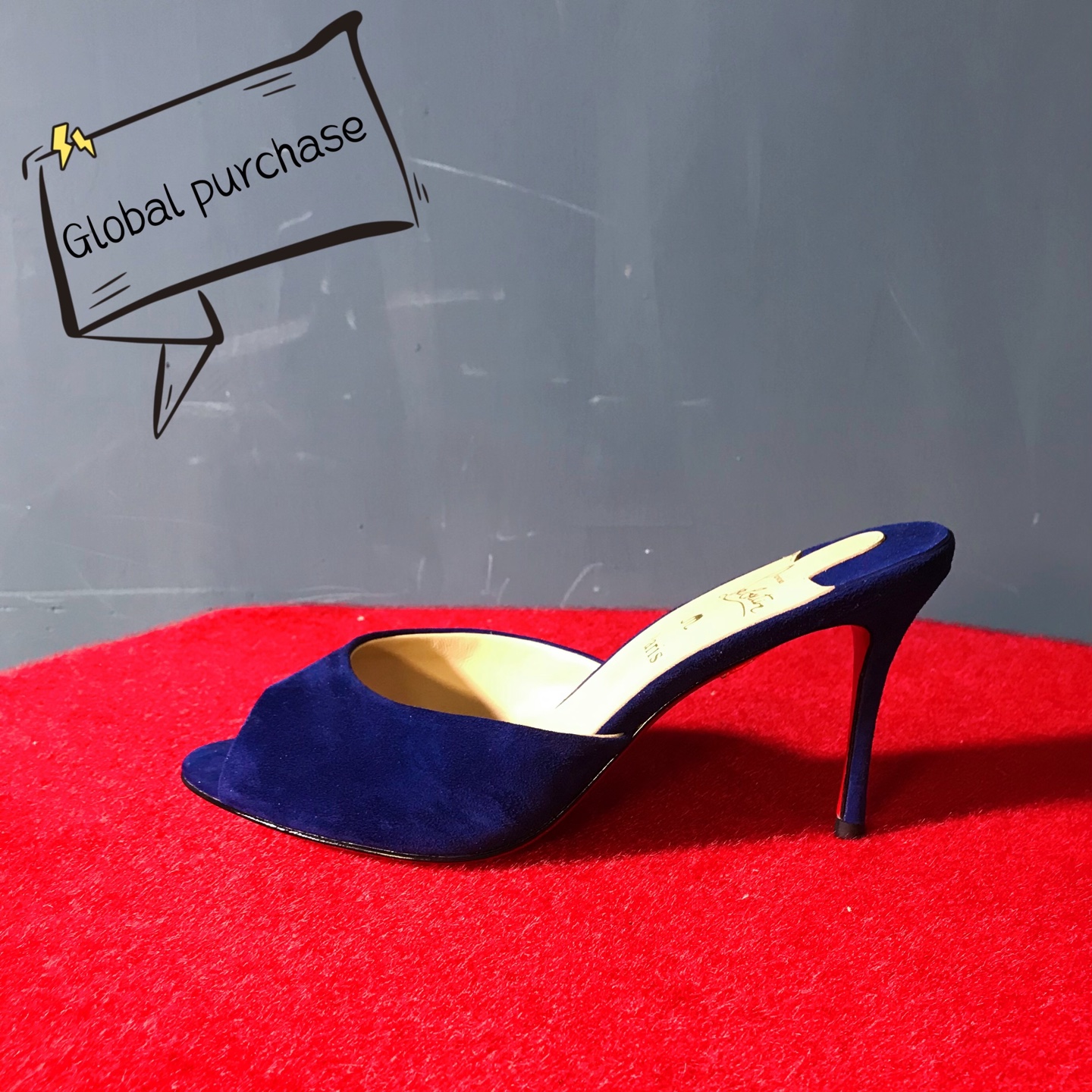 NO:620832,High-end customized autumn and winter sandals series!  H10Cm, size 34-42. Genuine leather outsole. Customized model. Non-returnable and non-exchangeable. -1, blue imported silk. Apricot sheepskin lining, outsole trademark buckle. Official website synchronization. Standard European code Reference:-1 Color: blue/blue Material: pure silk Lining: goat leather Heel heigh: 10Cm Sole: leather sole Size: EUR 34-42 (US 4-11):,, christian  louboutin,sandals,sheepskin,real silk,Leather soles19860909高端订制 秋冬凉鞋系列！ H10Cm,尺码34-42码.真皮大底.订制款.不退不换.-1,蓝色进口真丝.杏羊皮里,大底商标扣.官网同步. 标准欧码 Reference:-1 Color:blue/blue Material:pure silk Lining:goat leather Heel heigh:10Cm Sole:leather sole Size:EUR 34－42（US 4一11) :,,christian louboutin,sandals,sheepskin,real silk,Leather soles,Women's Shoes