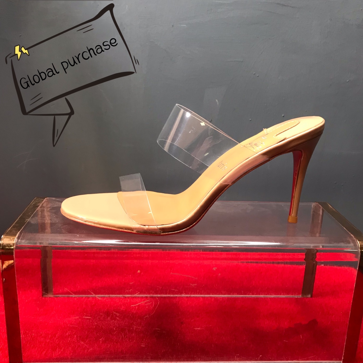 NO:643333,High-end customized classic sandals series!  H8.5Cm, size 34-42. Customized, non-returnable and non-exchangeable. L39-006. Dark nude color leather/dark nude color sheepskin lining. Standard European code Reference: L39-006 Color: nude/nude Material: patent/PVC Lining: goat leather Heel heigh: 8.5Cm Sole: leather sole Size: EU 35-42 (US 4-11):,,christian  louboutin,sandals,sheepskin19860909高端订制 凉鞋精典款系列！ H8.5Cm,尺码34-42码.订制不退不换 .L39－006.深裸色柒皮/深裸色羊皮里 标准欧码 Reference:L39-006 Color:nude/nude Material:patent/PVC Lining:goat leather Heel heigh:8.5Cm Sole:leather sole Size:EU 35－42（US 4一11) :,,christian louboutin,sandals,sheepskin,Women's Shoes