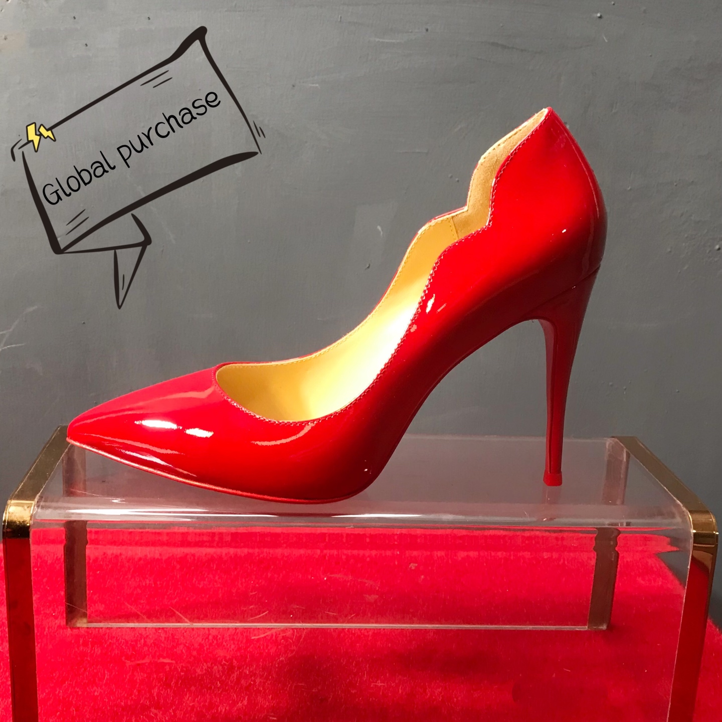 NO:714836,High-end customized fan classic series!  H10Cm code 34-42. Customized genuine leather outsole, non-returnable and non-exchangeable. 9033-003. Scalloped red leather Standard European code Reference:9033-003 Color:red Material:patent leather Lining:goat leather Heel heigh:12Cm Sole:leather sole Size:EU 34-42 (US 4-11) :,,christian louboutin,Leather soles19860909高端订制 扇面精典系列！ H10Cm码34-42码..真皮大底订制不退不换.9033-003.扇面红柒皮 标准欧码 Reference:9033-003 Color:red Material:patent leather Lining:goat leather Heel heigh:12Cm Sole:leather sole Size:EU 34－42（US 4一11) :,,christian louboutin,Leather soles,Women's Shoes