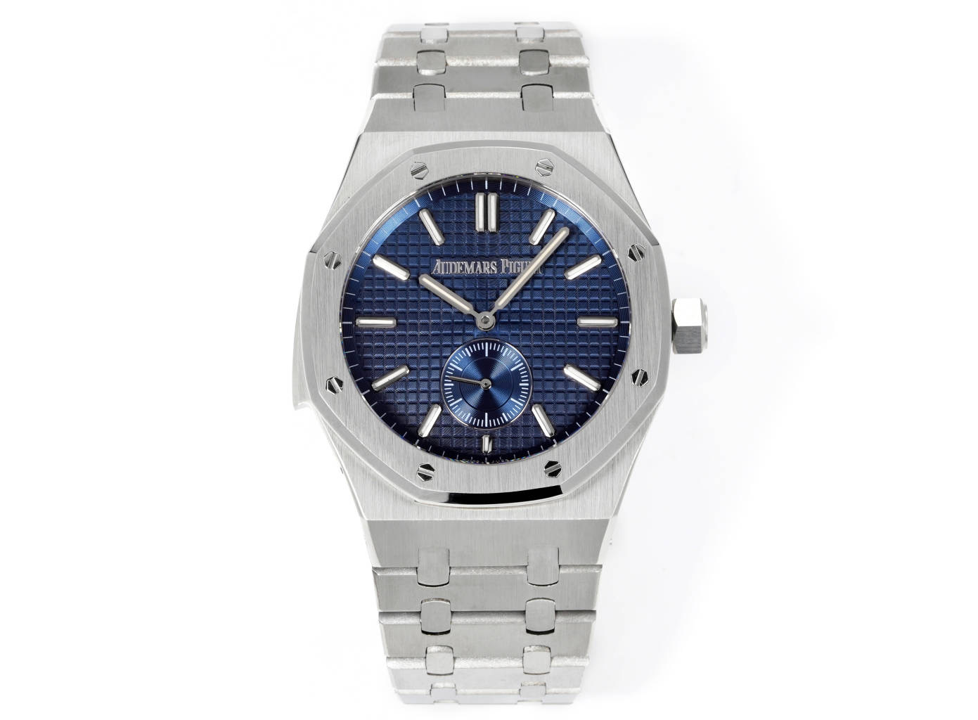 NO:714997,Produced by TW, White Case 1500 Black Case 1550 TW Factory AP Audemars Piguet Royal Oak 26591 IP Series Men's Watch White Case 1500 Black Case 1550 Shockingly launched, the back cover has been upgraded with a transparent bottom, using the 53 upgraded version of the movement, achieving the pinnacle of steel watches - demonstrating strength to defend the title of 'steel' king!  [5 subtleties] 1. The authentic product is disassembled and the size is 42×11.3 mm, which is consistent with the original product!  2. Perfectly restore every detail of the genuine watch case, showing the masculine temperament of the genuine 'angular, resolute and courageous' 3. The workmanship of the steel band is impeccable, which is better than any steel band watch on the market. The tightnes19860909TW 出品 白壳 1500 黑壳 1550 TW Factory AP 爱彼 皇家橡树26591IP系列男士腕表 白壳1500 黑壳1550 震撼上线后盖升级透底,采用53升级版机芯, 成就钢表巅峰—— 实力演绎 卫冕“钢”王！【5大精妙之处】 1.正品拆解开模,尺寸为42×11.3毫米与正品一致！ 2.完美还原正品表壳的每一处细节,尽显正品“棱角分明 坚毅果敢”的阳刚气质 3.钢带的做工无可挑剔,比市面上任何钢带表做工均要更上一层楼,钢带头粒和表头衔接的“缓冲带”的松紧程度与正品一模一样,(可选配钢带款,胶带款) 4.爱彼53升级版机芯,稳定,优秀,更真实. 5.表盘的“饼干纹理”立体饱满 搭配白金荧光时标和Royal Oak皇家橡树指针,体验精妙 感受不同！必属精品送礼最佳奢华推荐请认准TW独家品质,,audemars,Watch