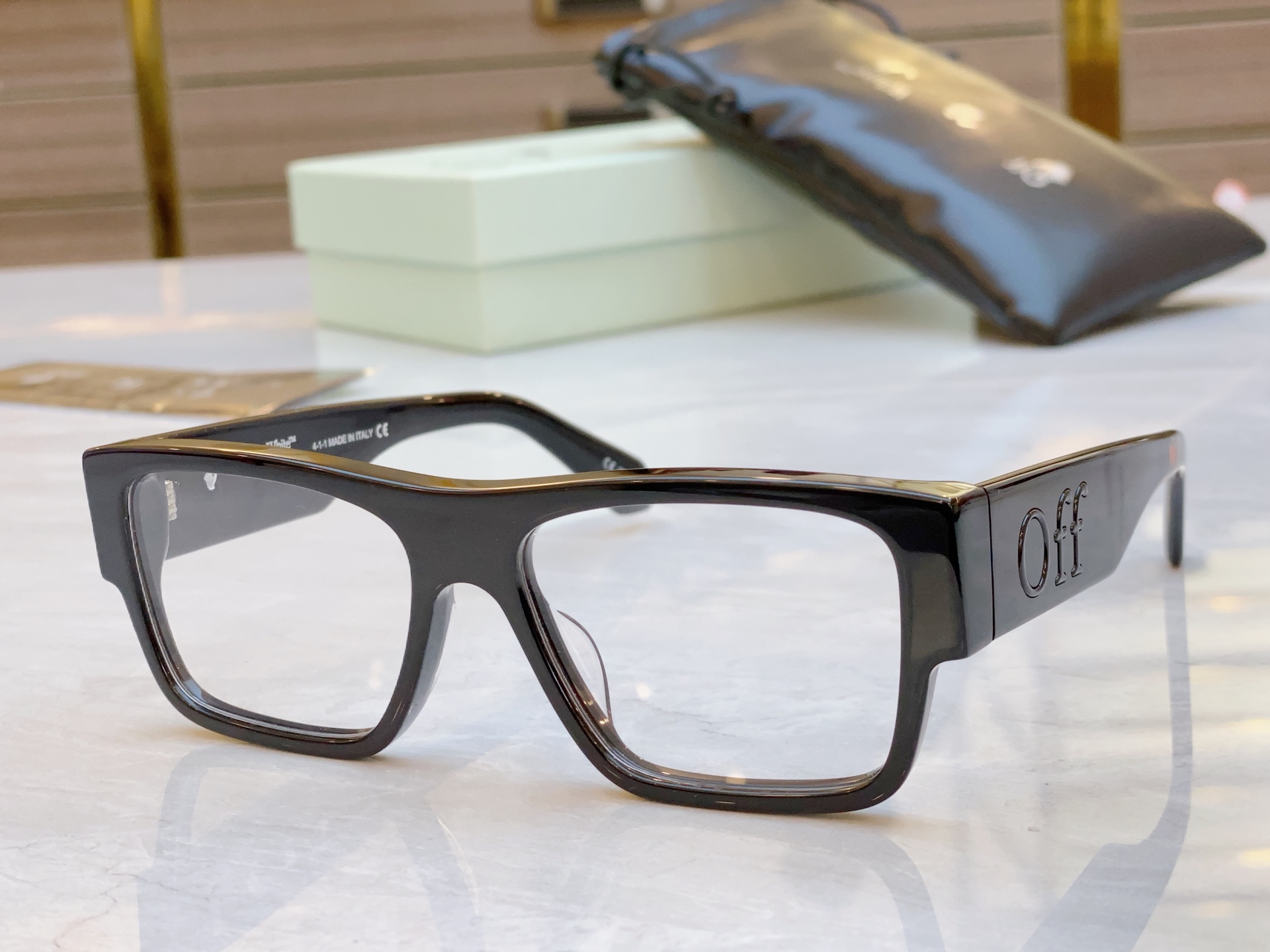 ，【OFF WHIT*】新款太阳镜🕶️，MODELOERJ086，SIZE 56口16-145




