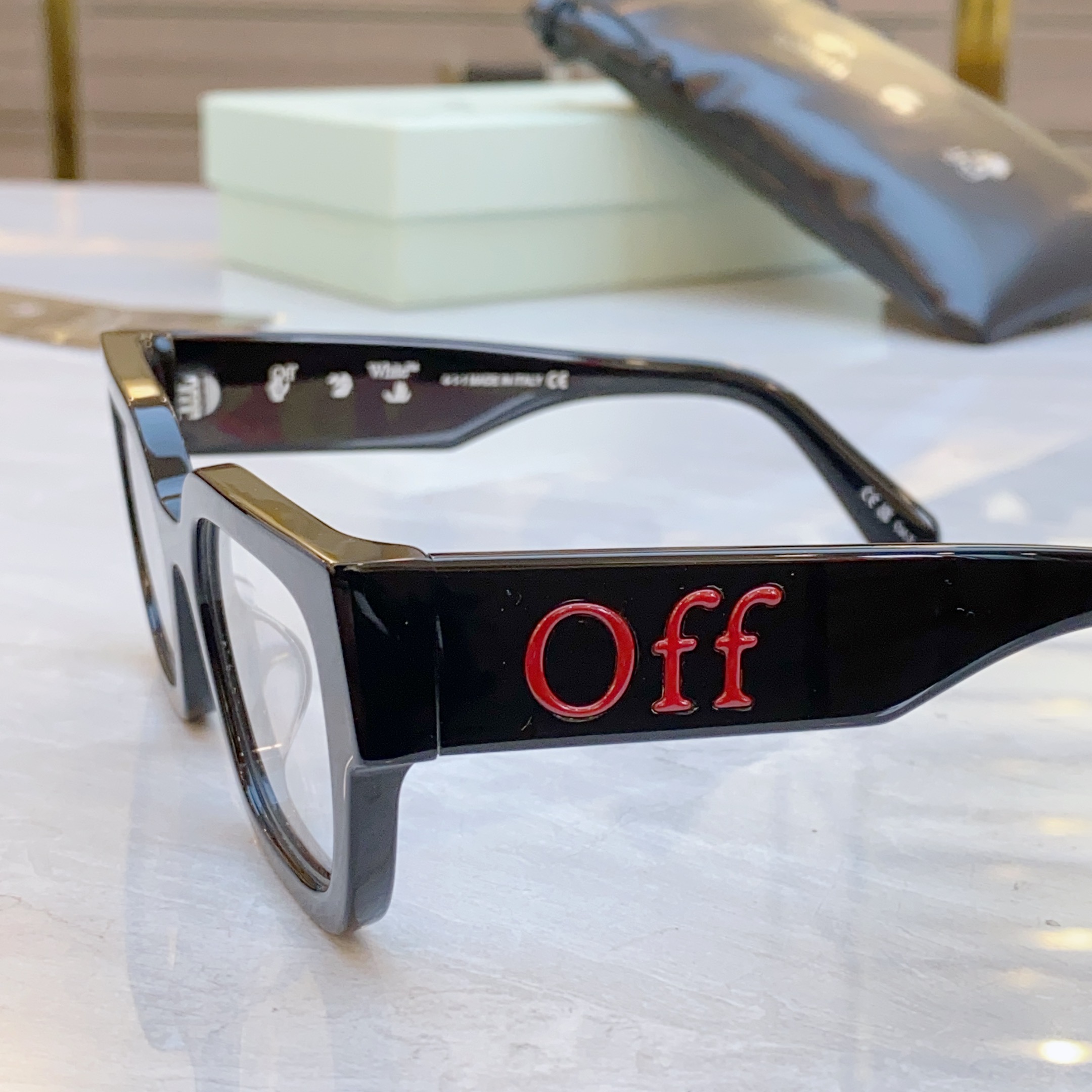 ，【OFF WHIT*】新款太阳镜🕶️，MODELOERJ085，SIZE 51口20-145

