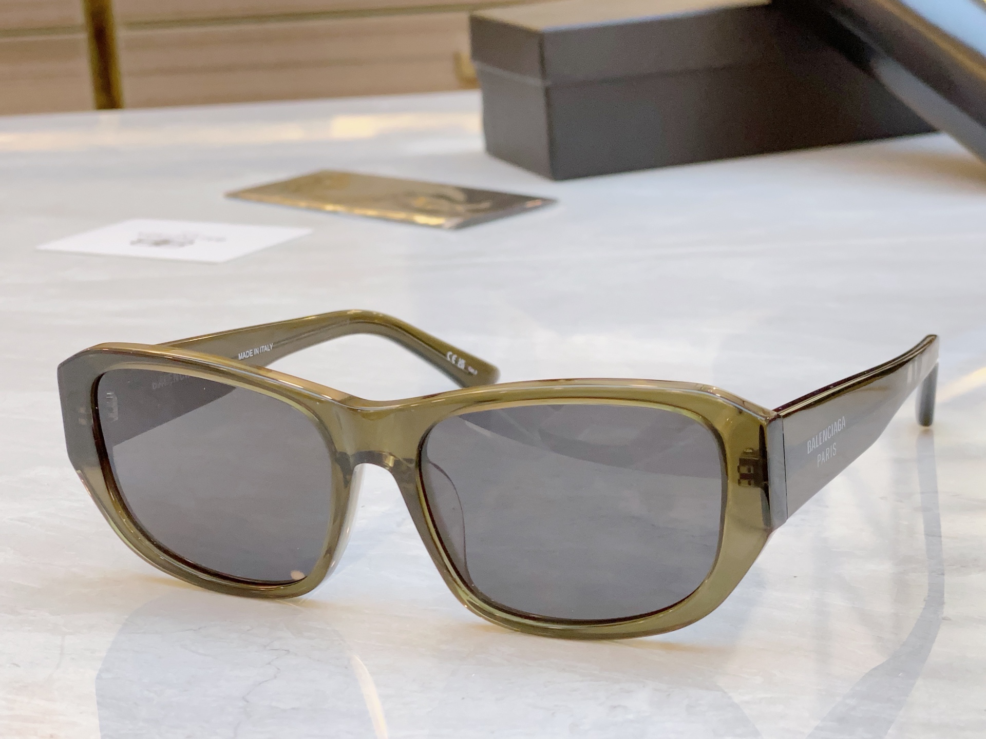 ，【BALENCIAG*】巴黎*世家新款太阳镜，MODEL：BB0356S，SIZE：57口17-145