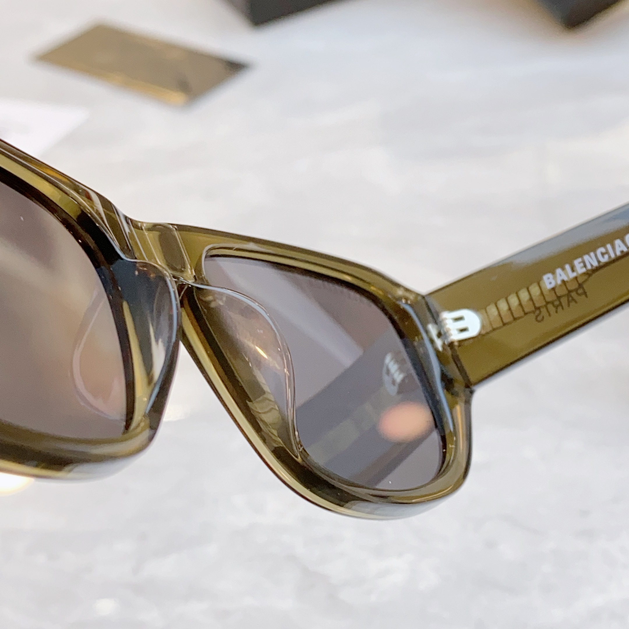 ，【BALENCIAG*】巴黎*世家新款太阳镜，MODEL：BB0356S，SIZE：57口17-145
