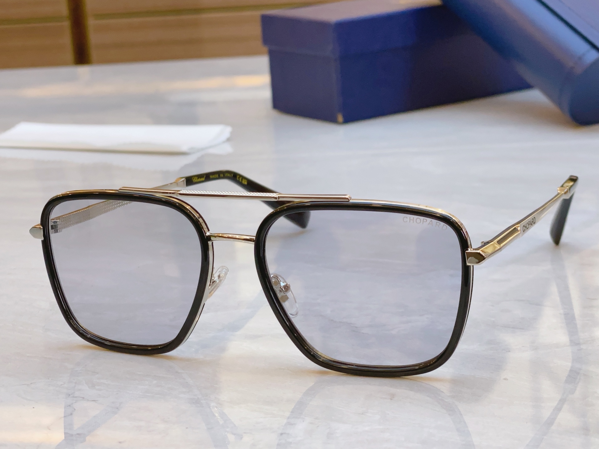 ，【ChoPar*】肖*邦新款太阳镜，MODEL：SCHL24V，SIZE：57口19-145