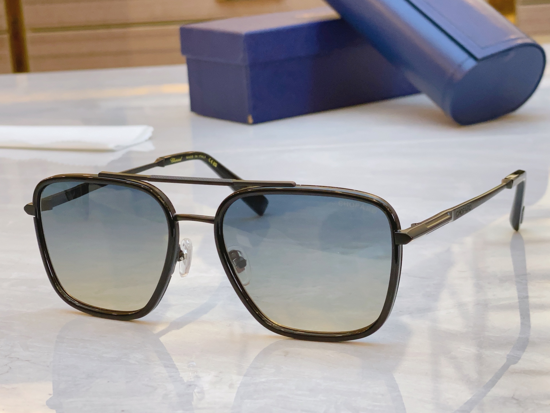 ，【ChoPar*】肖*邦新款太阳镜，MODEL：SCHL24V，SIZE：57口19-145