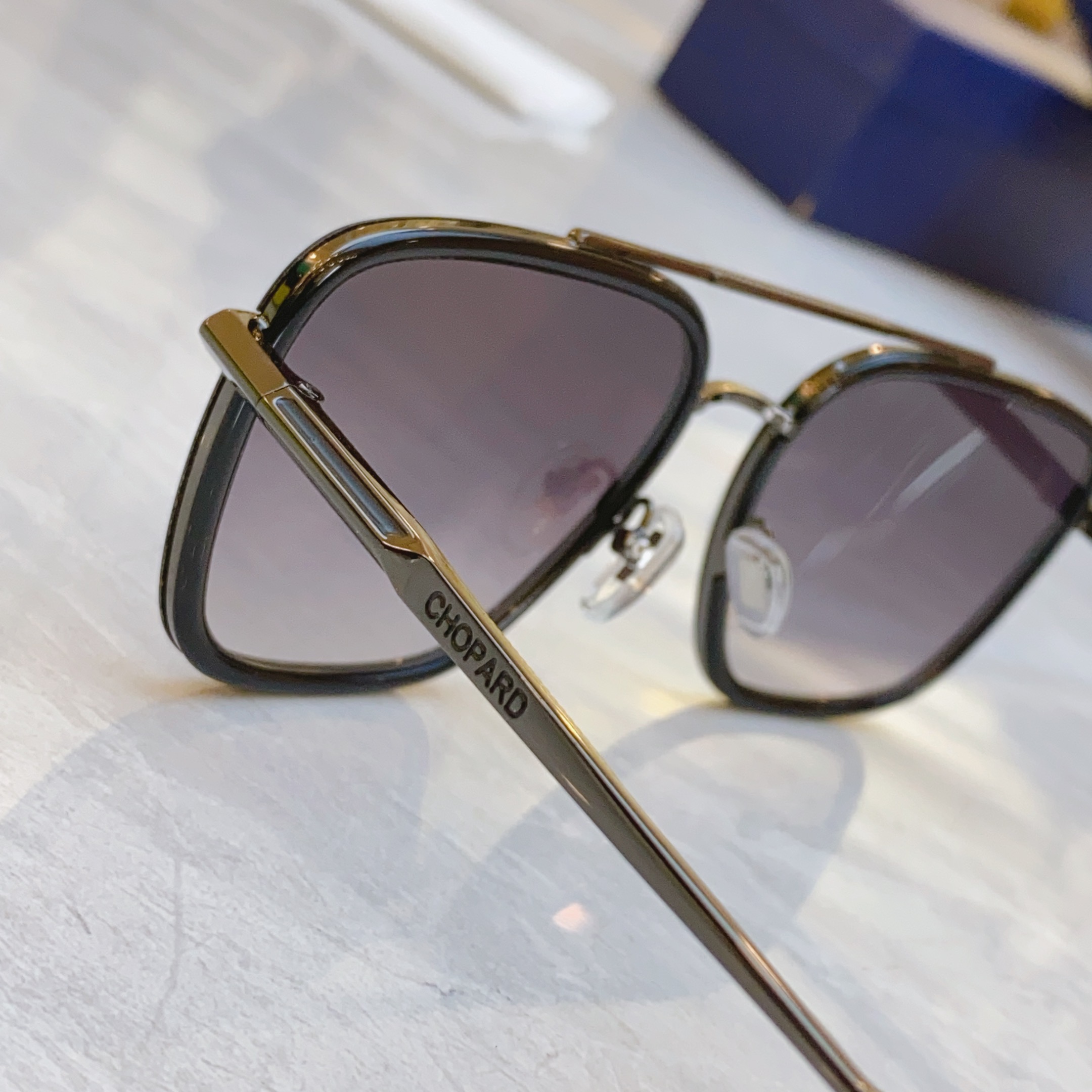 ，【ChoPar*】肖*邦新款太阳镜，MODEL：SCHL24V，SIZE：57口19-145