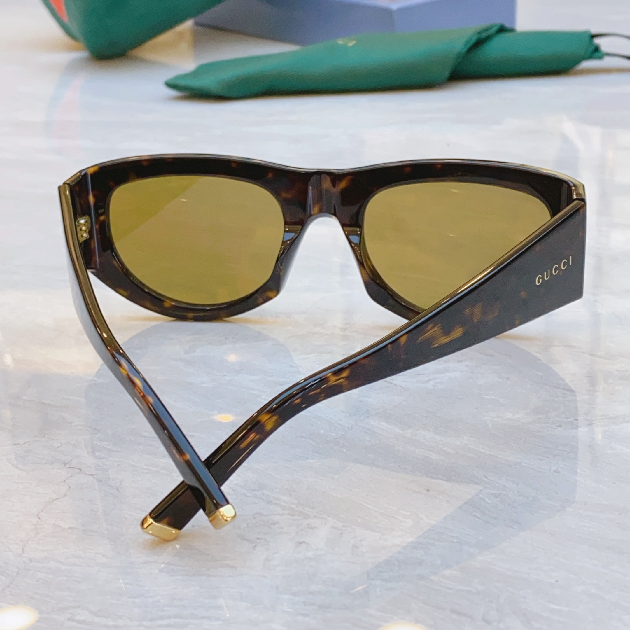 ，【GUCC*】古*驰新款太阳镜🕶️🕶️，MODEL：GG1917S，SIZE：56口21-145