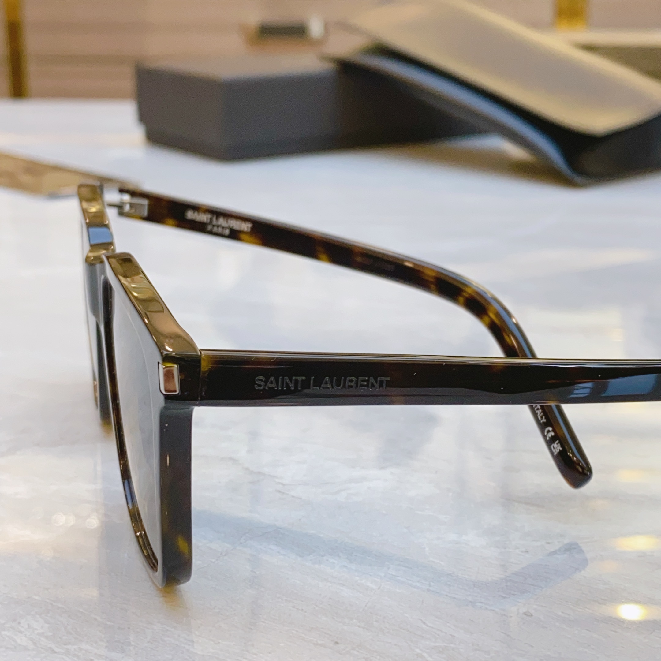 ，【SAINT LAURN*】圣罗*兰新款太阳镜，MODELSL717，SIZE54口18-145