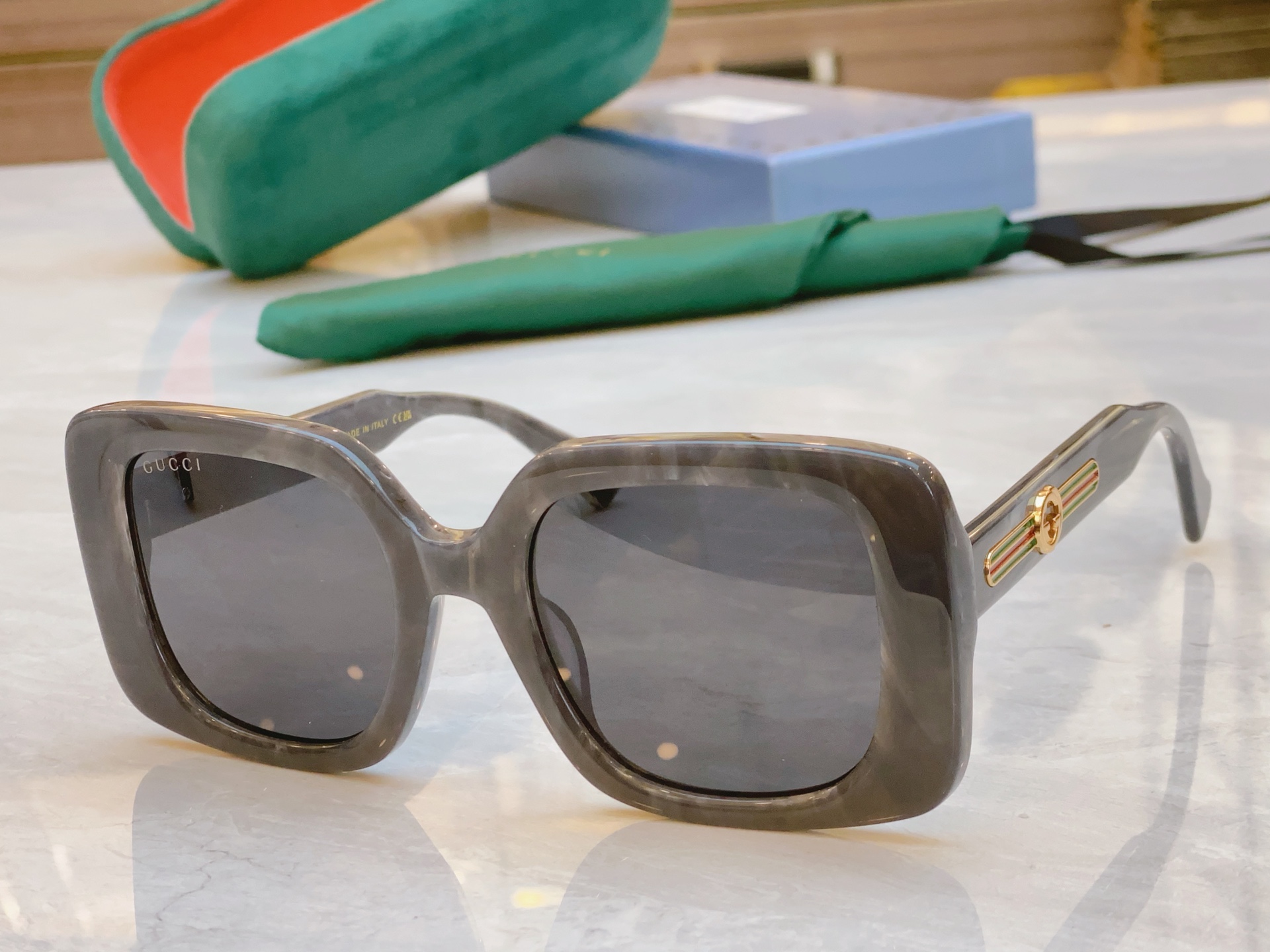 ，【GUCC*】古*驰新款太阳镜🕶️🕶️，MODEL：GG1557SS，SIZE：54口23-145