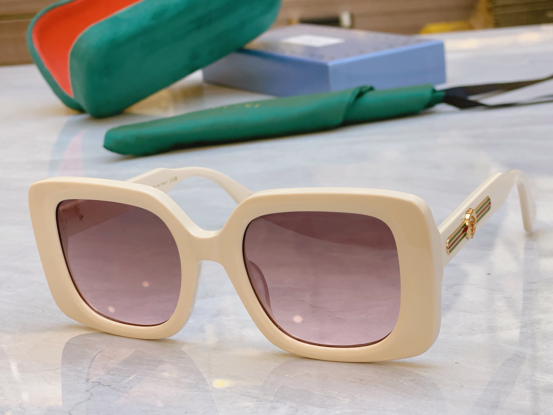 ，【GUCC*】古*驰新款太阳镜🕶️🕶️，MODEL：GG1557SS，SIZE：54口23-145
