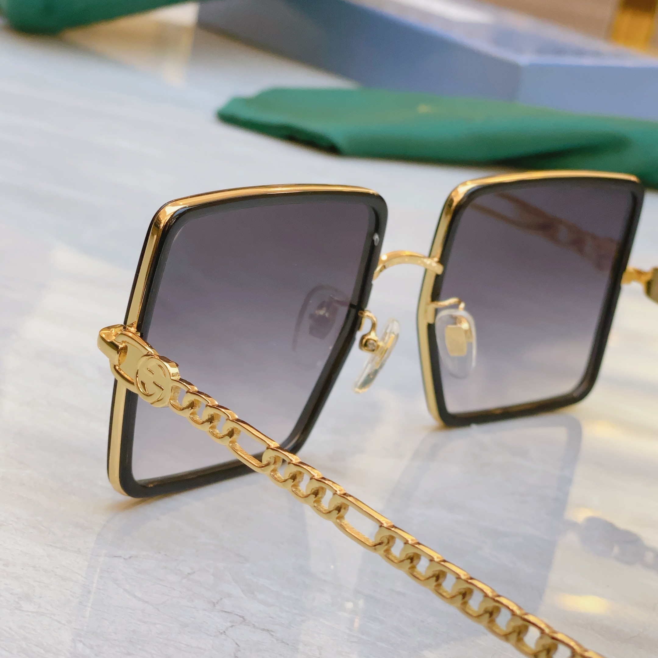 ，【GUCC*】古*驰新款太阳镜🕶️🕶️，MODEL：GG0669S，SIZE：54口22-145