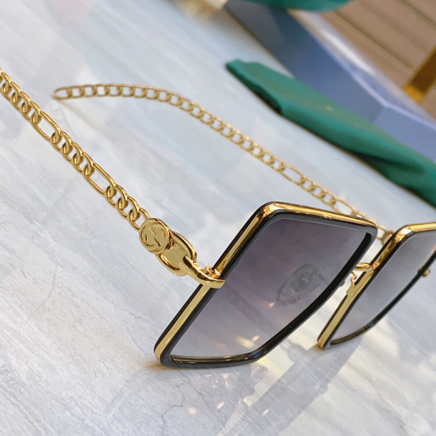 ，【GUCC*】古*驰新款太阳镜🕶️🕶️，MODEL：GG0669S，SIZE：54口22-145