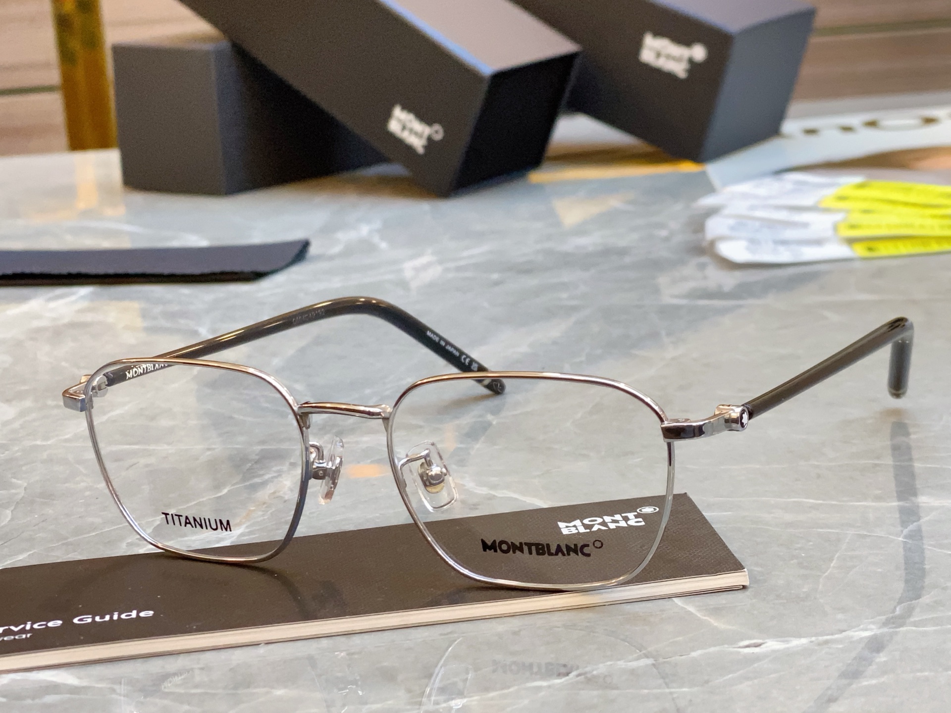 ，【MONT BLAN*】万宝*龙新款光学架🕶️。MODELMB0369O，SIZE 52口19-145