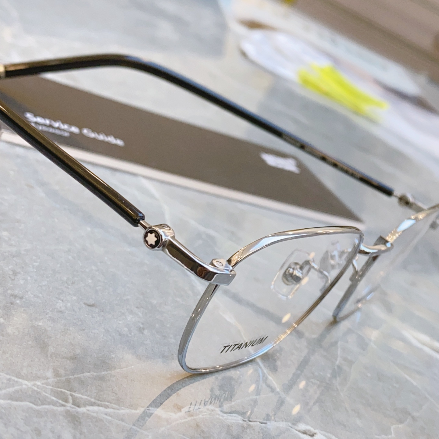 ，【MONT BLAN*】万宝*龙新款光学架🕶️。MODELMB0369O，SIZE 52口19-145