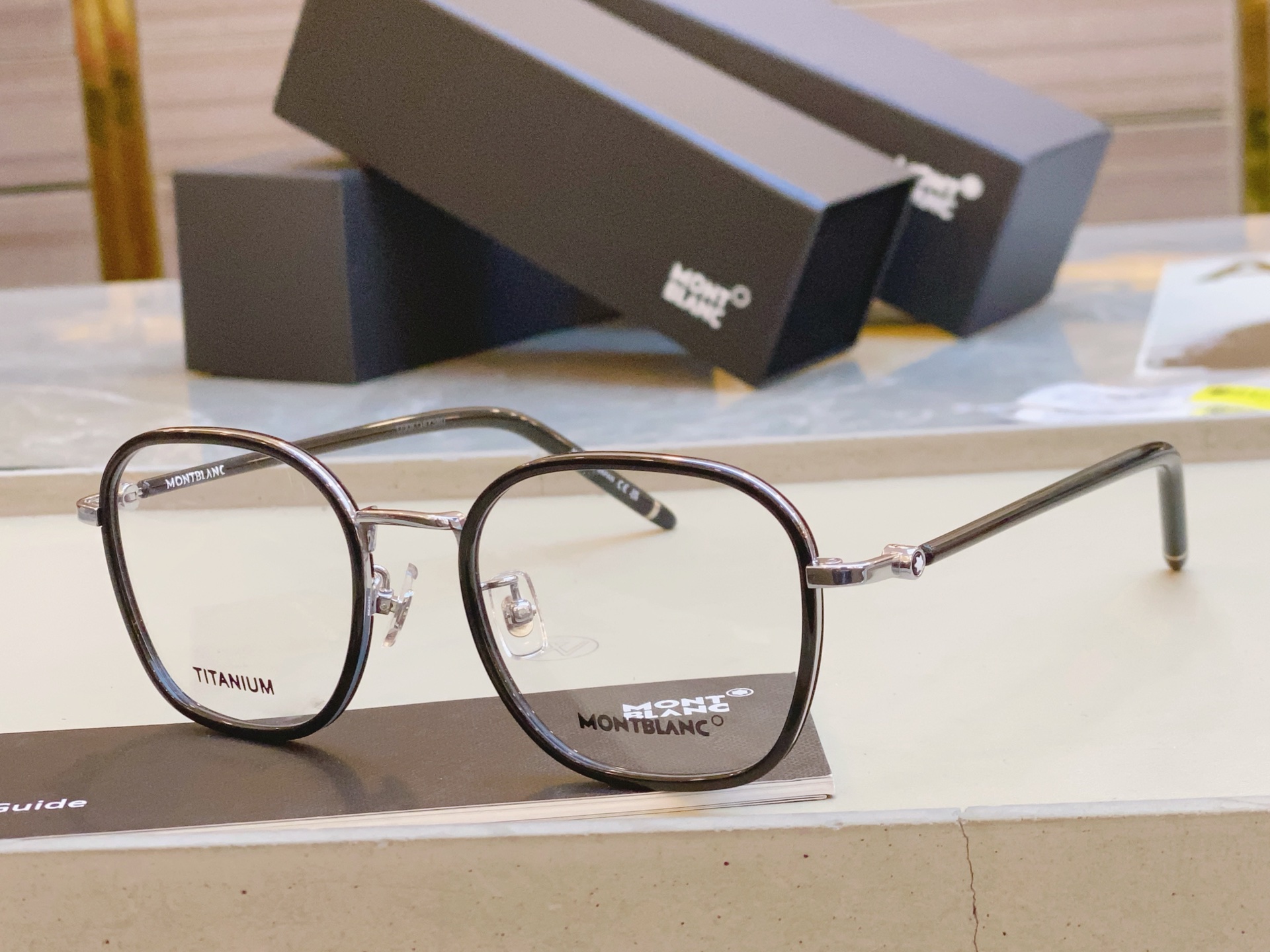 ，【MONT BLAN*】万宝*龙新款光学架🕶️。MODELMB0368O，SIZE 52口20-145