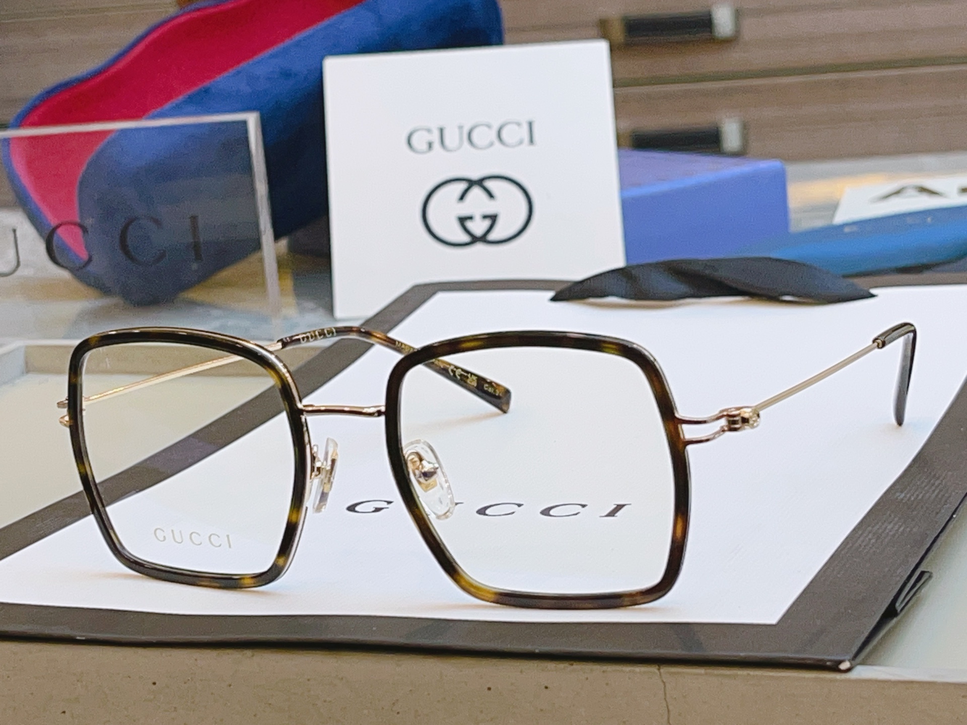 ，【GUCC*】古*驰新款太阳镜，GG1848S，SIZE52口20-145 