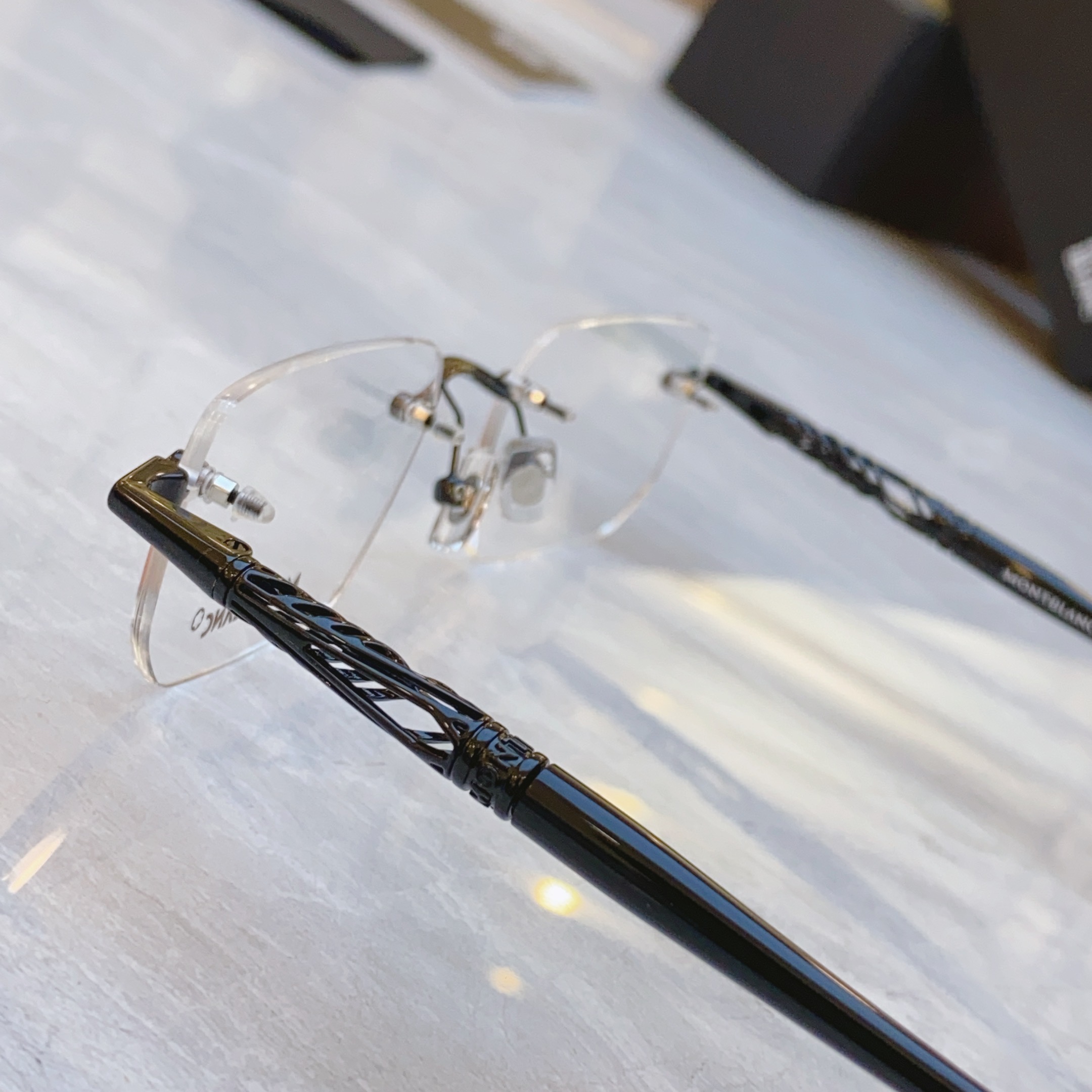 ，【MONT BLAN*】万宝*龙新款眼镜架🕶️。MODELMB0348S，SIZE 54口20-150