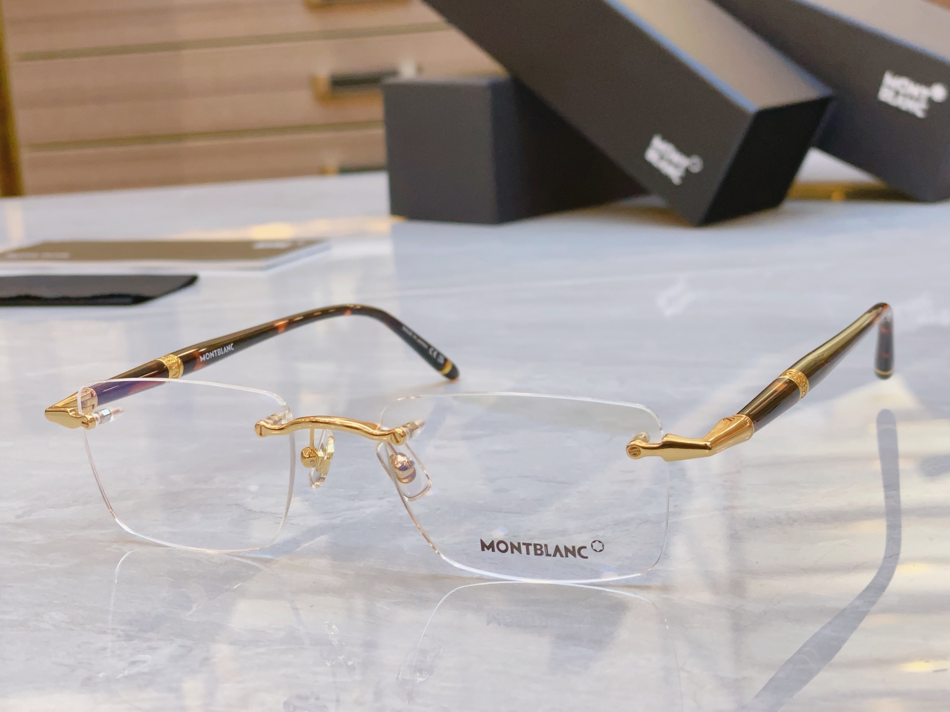 ，【MONT BLAN*】万宝*龙新款眼镜架🕶️。MODELMB0344S，SIZE 54口20-150