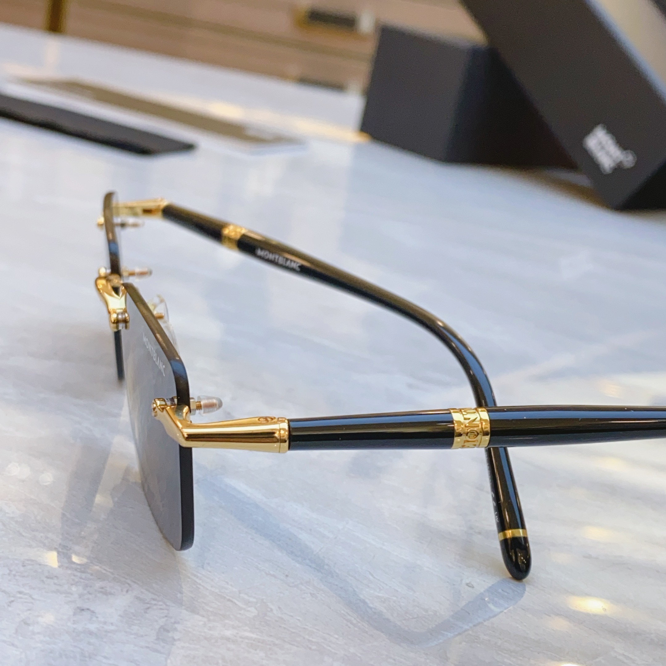 ，【MONT BLAN*】万宝*龙新款眼镜架🕶️。MODELMB0344S，SIZE 54口20-150