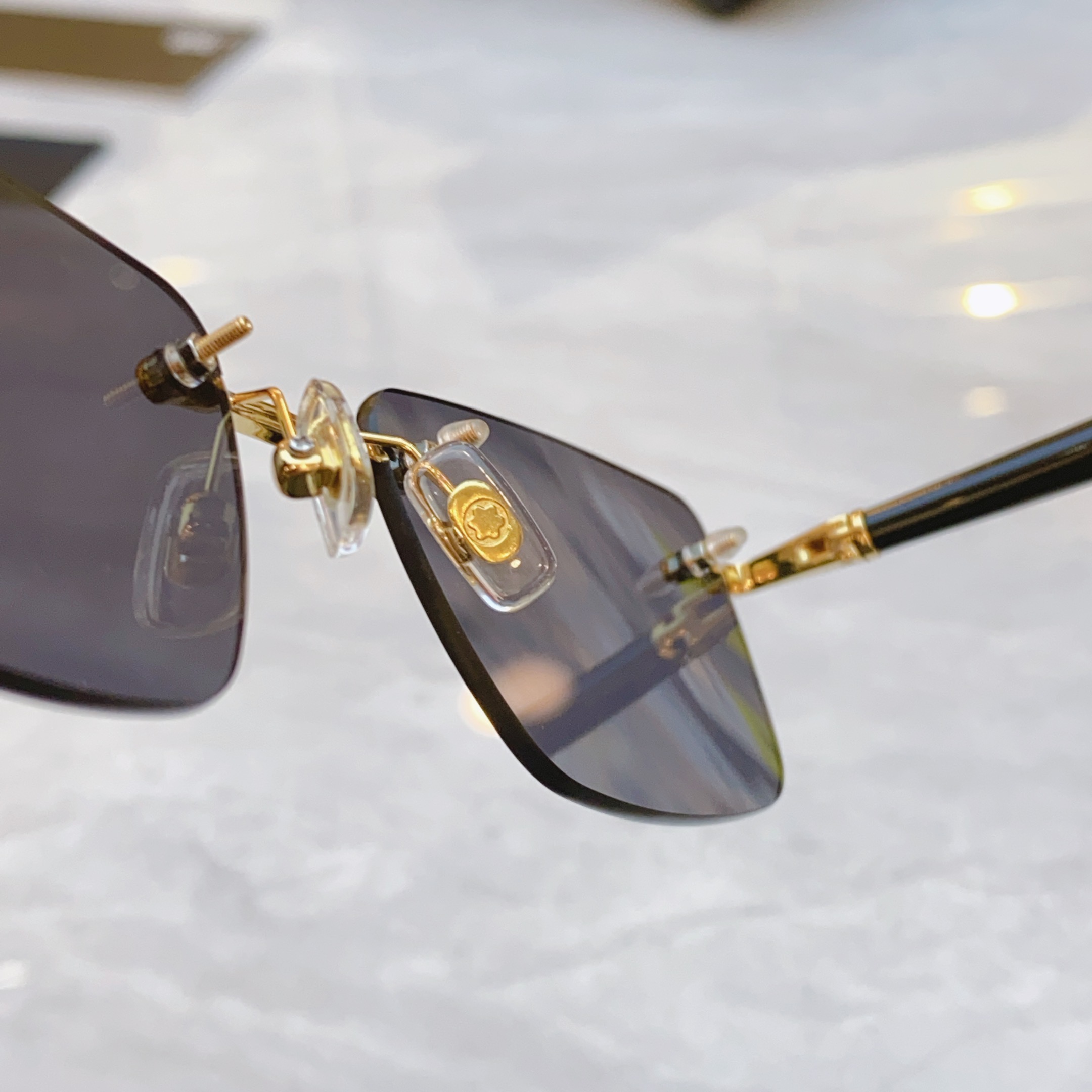 ，【MONT BLAN*】万宝*龙新款眼镜架🕶️。MODELMB0344S，SIZE 54口20-150