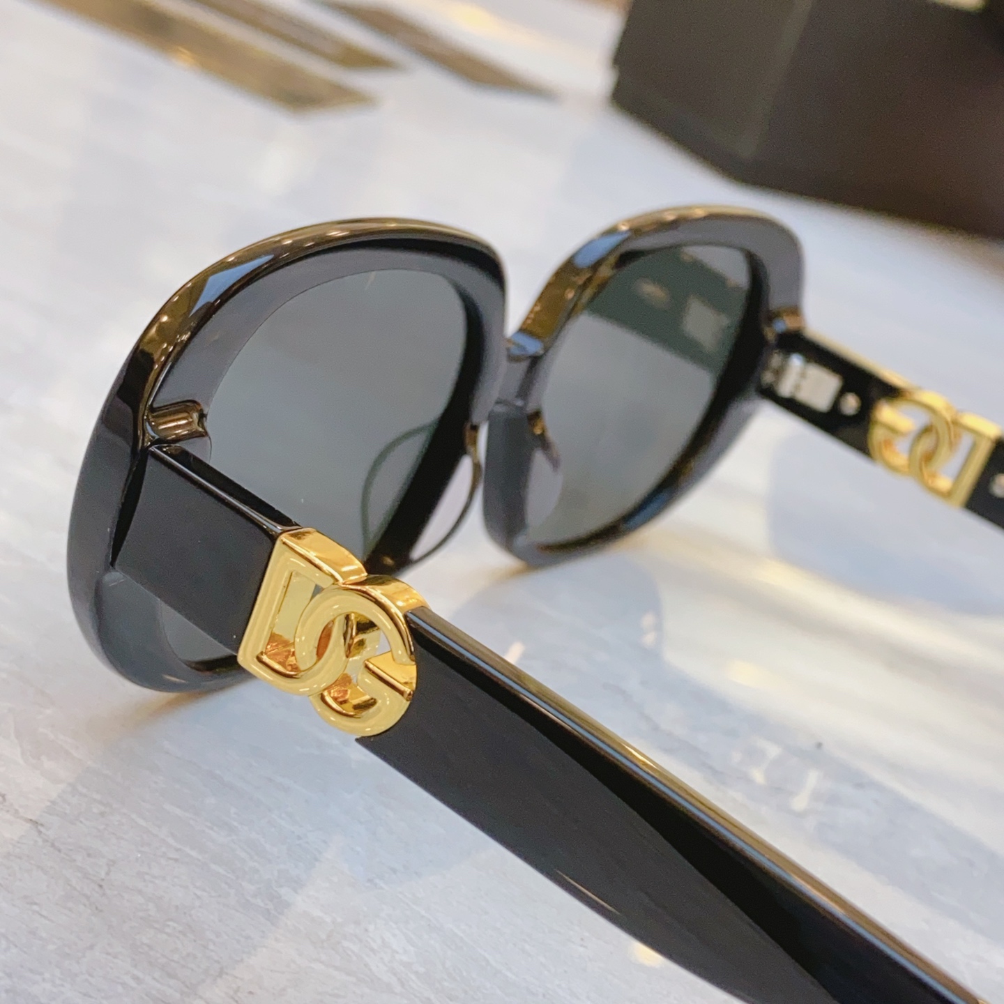 ，【DOLCE & GABBAN*】D*G新款太阳镜，MODEL：DG4476，SIZE：57口17-1