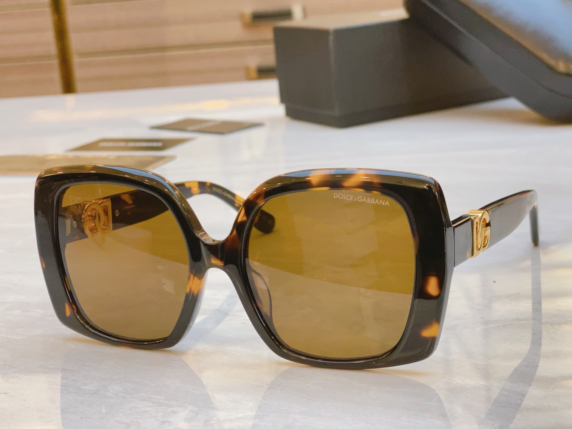，【DOLCE & GABBAN*】D*G新款太阳镜，MODEL：DG4475，SIZE：58口17-1