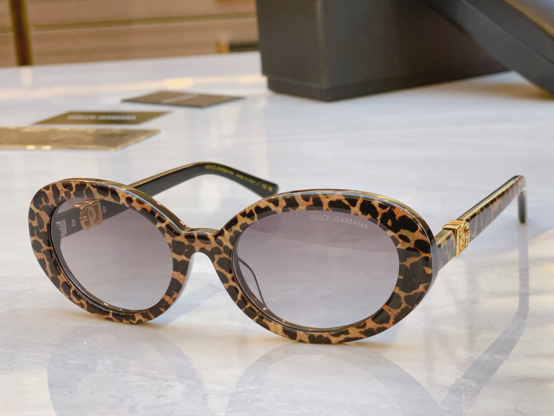 ，【DOLCE & GABBAN*】D*G新款太阳镜，MODEL：DG6007U，SIZE：51口19-