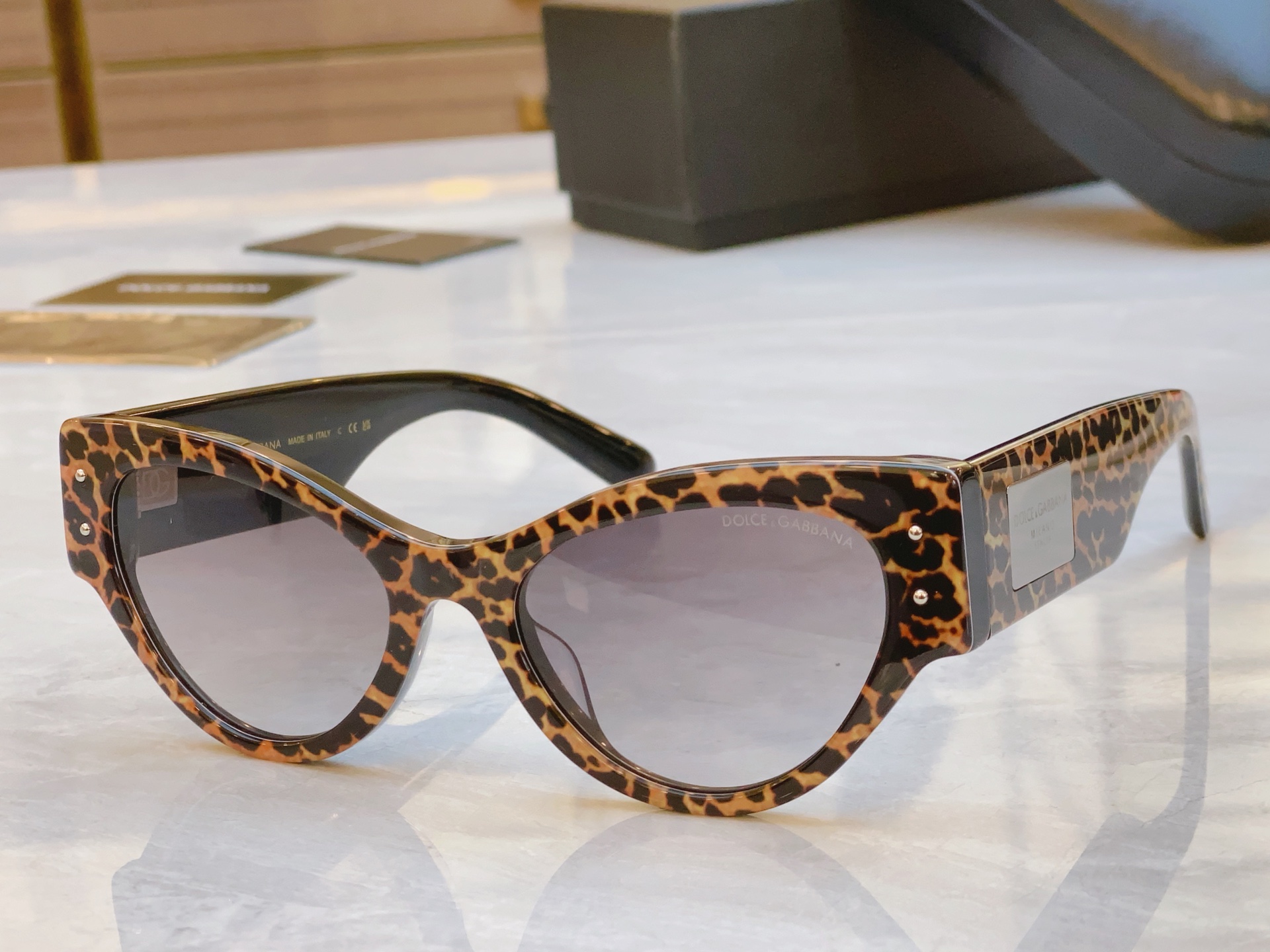 ，【DOLCE & GABBAN*】D*G新款太阳镜，MODEL：DG4480，SIZE：53口19-1