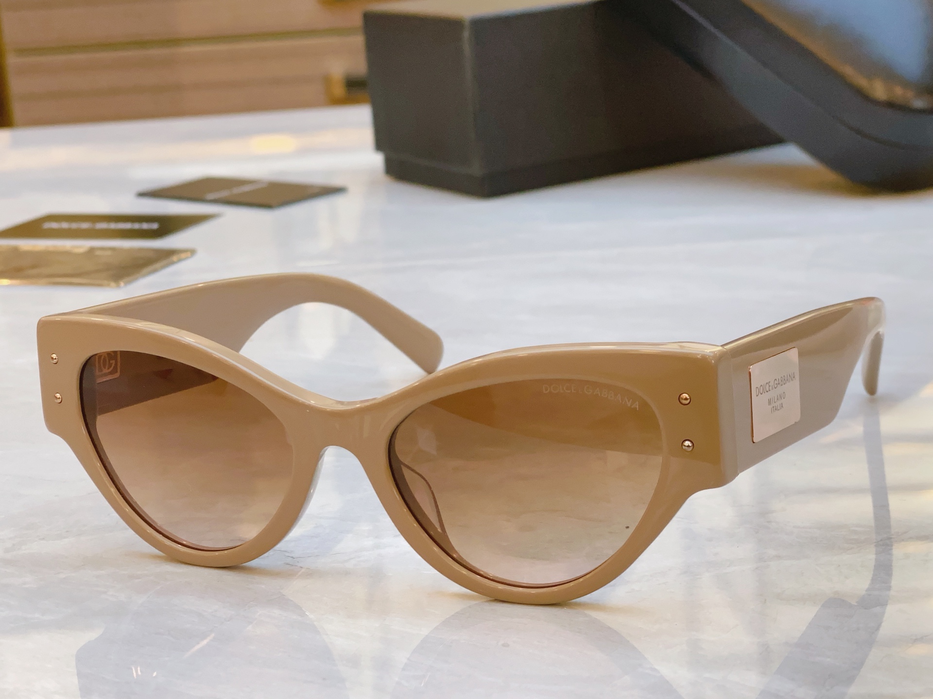 ，【DOLCE & GABBAN*】D*G新款太阳镜，MODEL：DG4480，SIZE：53口19-1