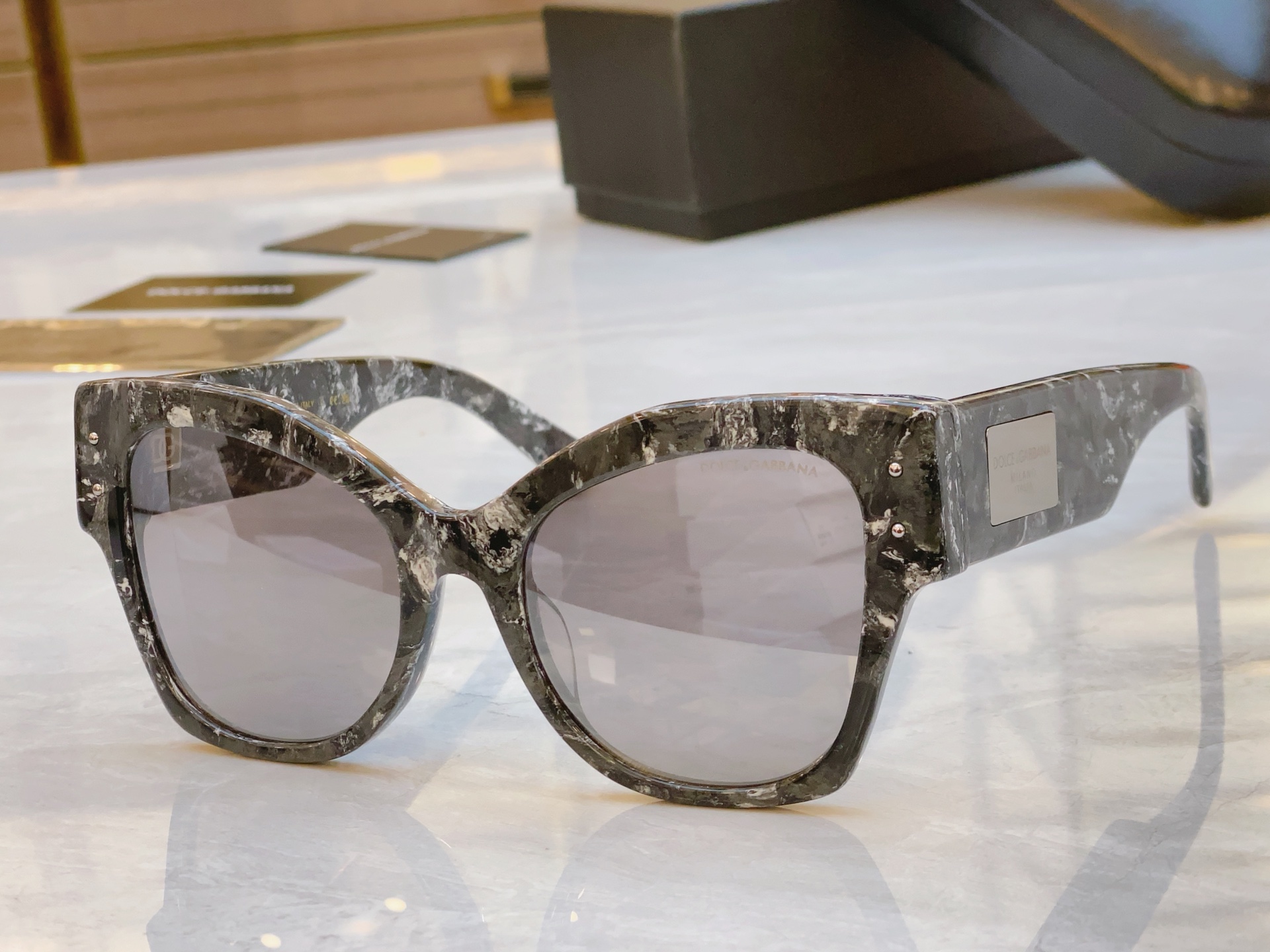 ，【DOLCE & GABBAN*】D*G新款太阳镜，MODEL：DG4480，SIZE：53口19-1