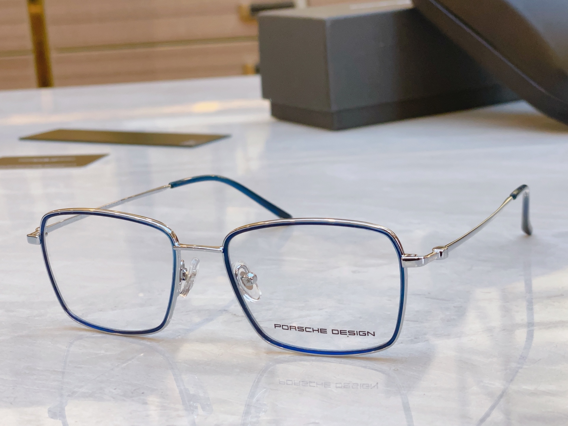 ，【PORSCHE DESIG*】保时*捷新款光学镜，MODEL：，SIZE：53口18-145