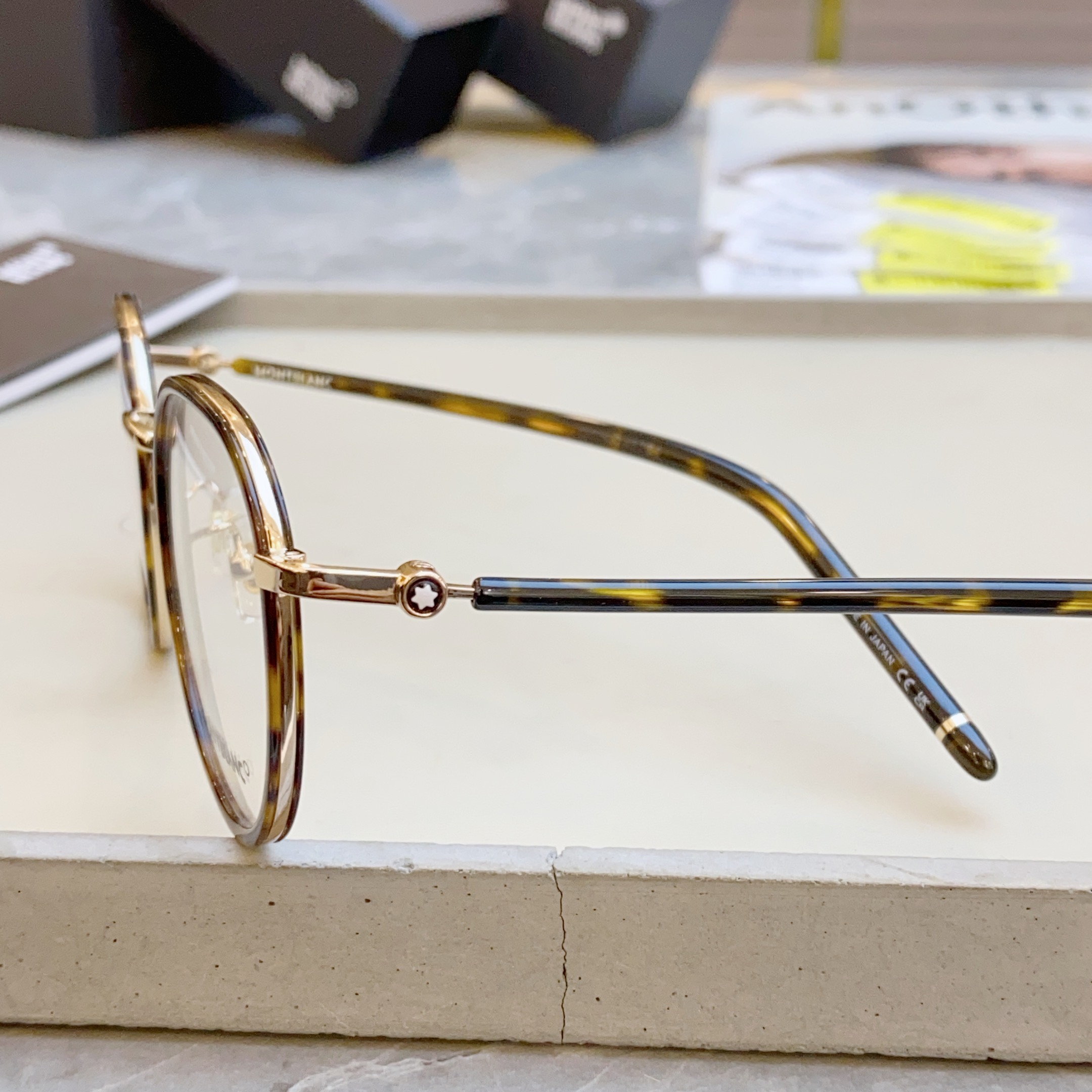 ，【MONT BLAN*】万宝*龙新款眼镜架🕶️。MODELMB0342OA，SIZE 51口20-14