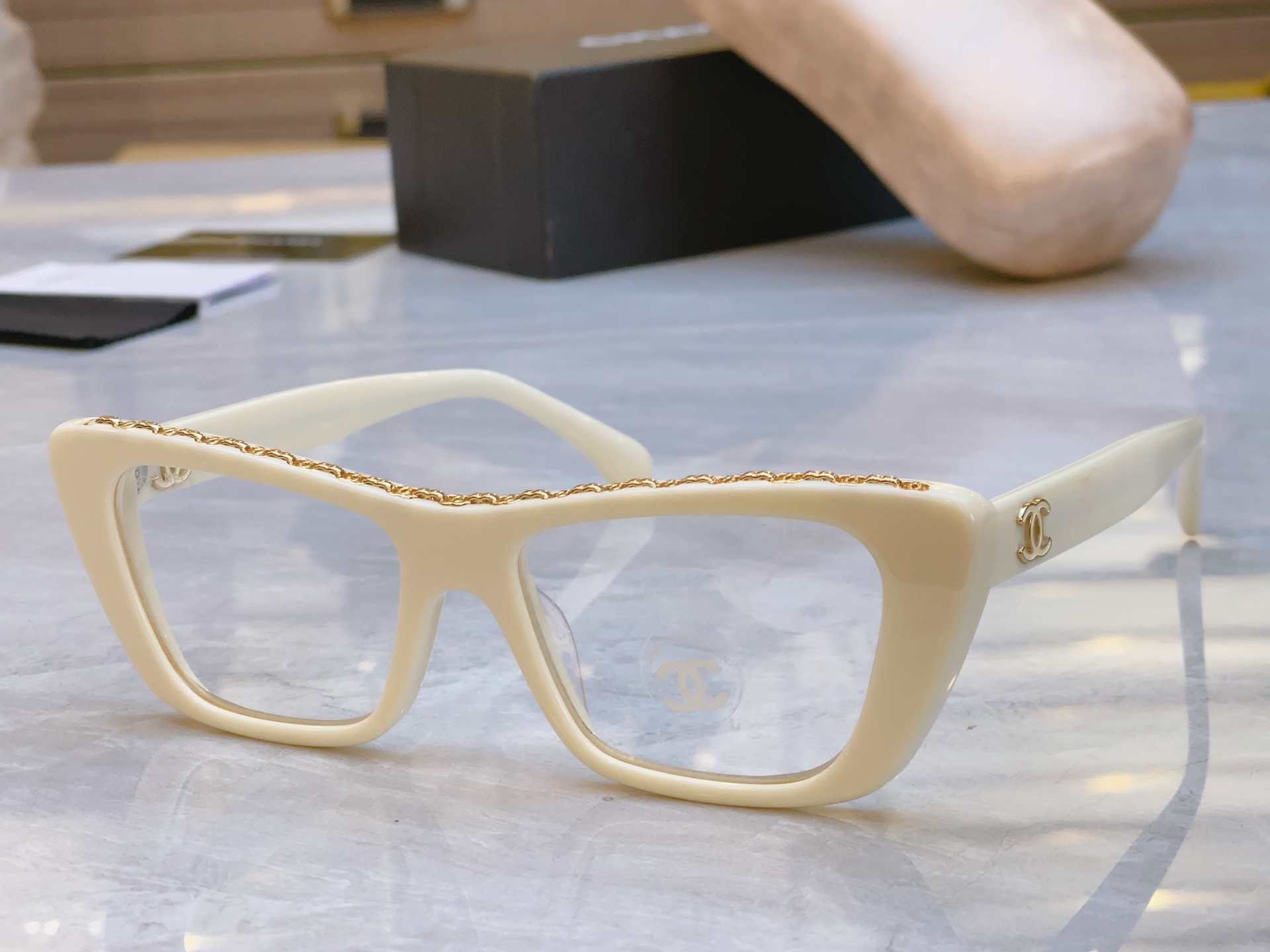 ，【CHANE*】香奈儿新款眼镜架，MODEL：CH5540，SIZE：54口17-145