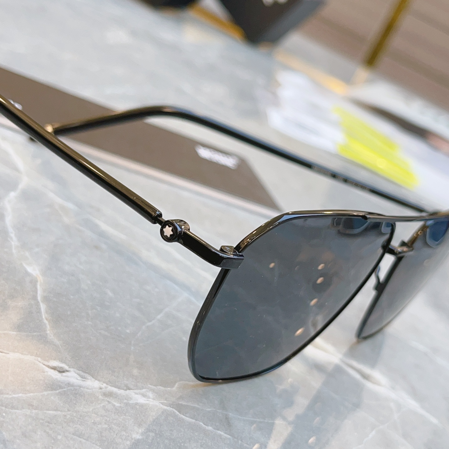 ，【MONT BLAN*】万宝*龙新款太阳镜🕶️。MODELMB0367SA，SIZE 60口16-14