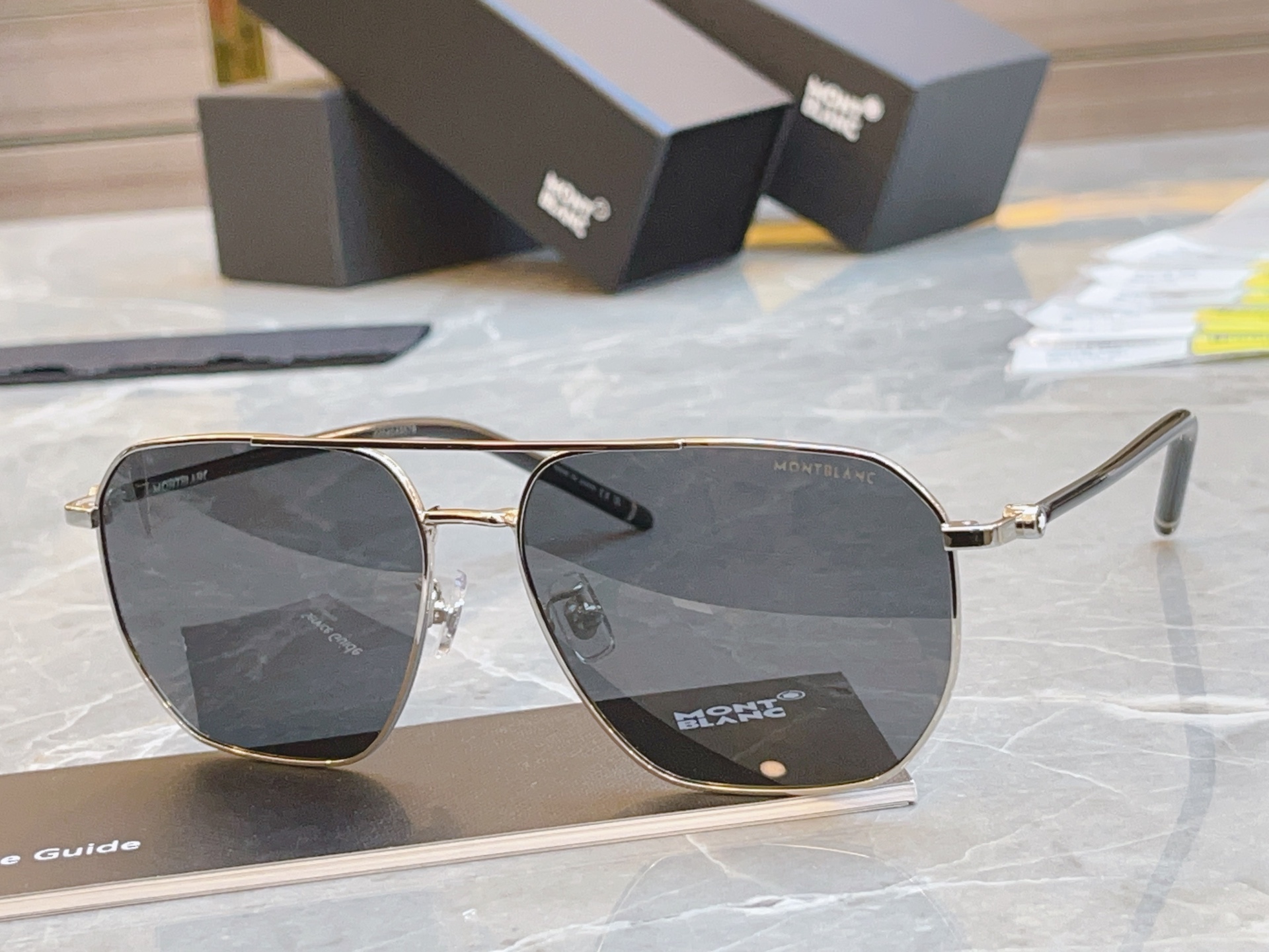 ，【MONT BLAN*】万宝*龙新款太阳镜🕶️。MODELMB0367SA，SIZE 60口16-14