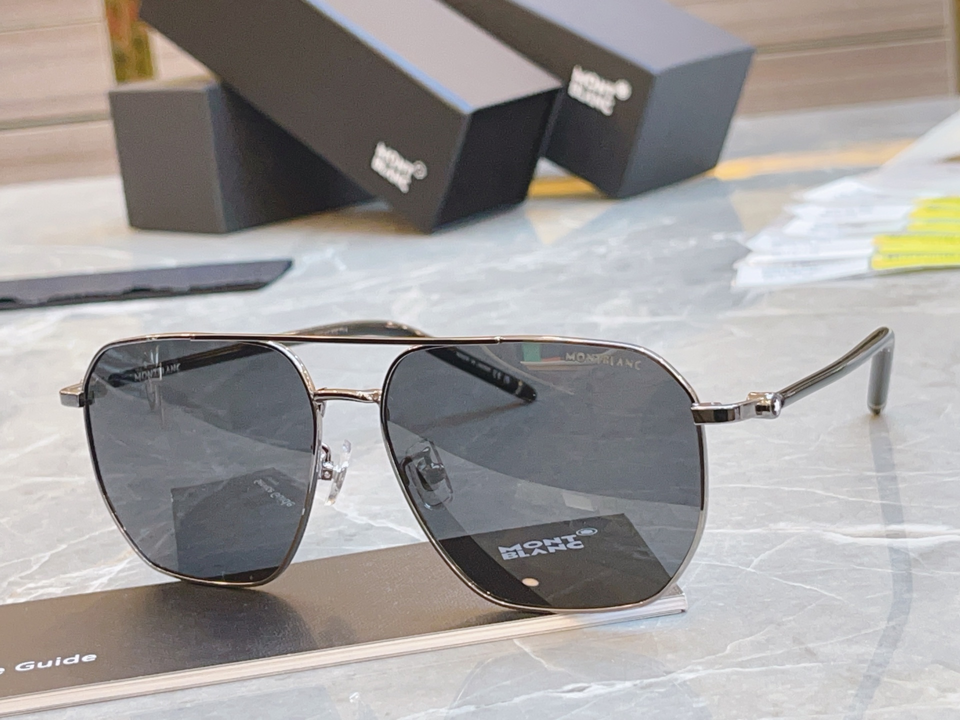 ，【MONT BLAN*】万宝*龙新款太阳镜🕶️。MODELMB0367SA，SIZE 60口16-14